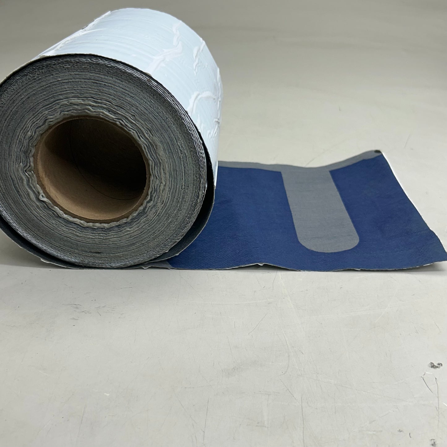 Synthetic Roof Underlayment Roll 8"x50' New Other (Slightly Dirty on Edges) White/Grey
