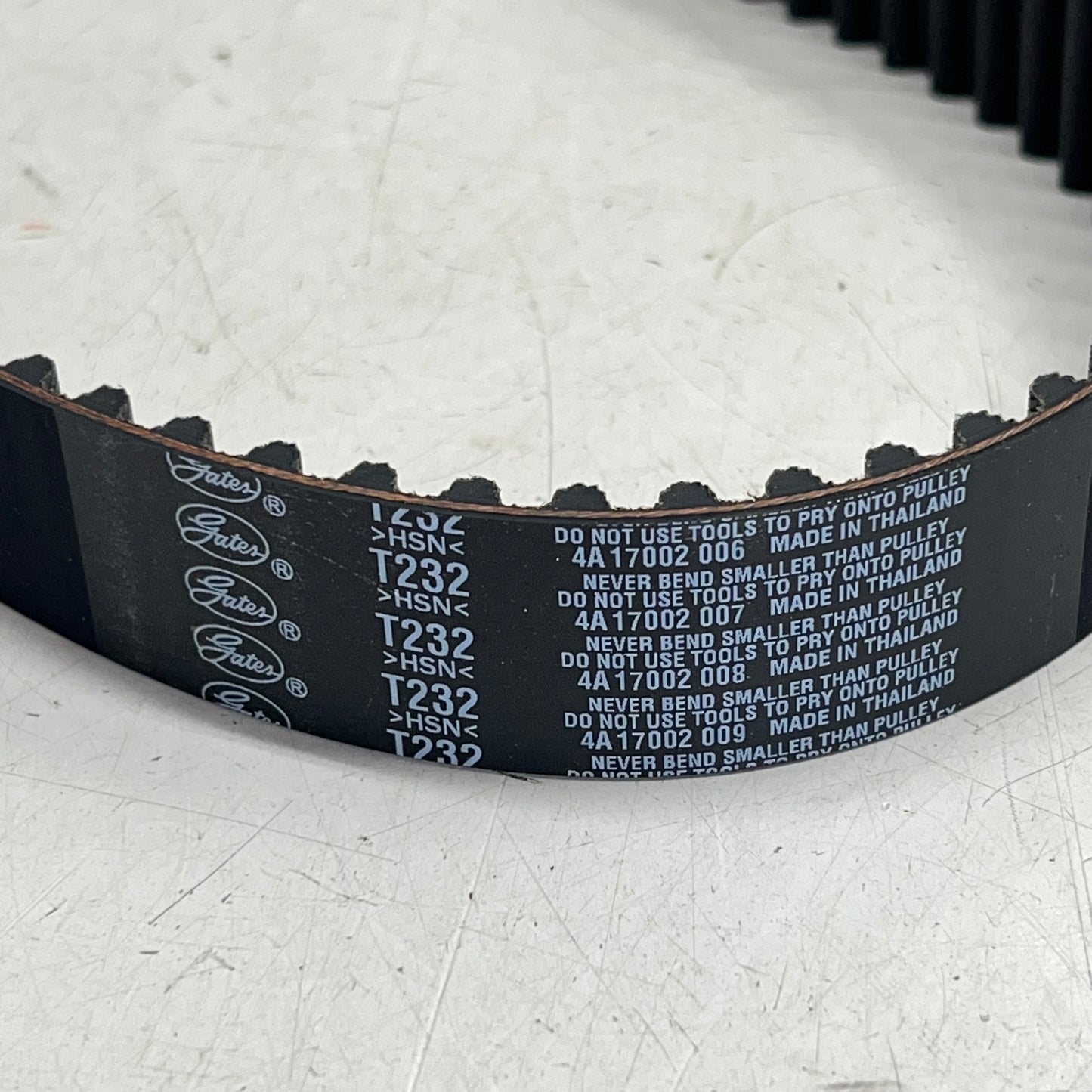 GATES Power Grip Timing Belt for Chrysler, Dodge & Mitsubishi Black T232