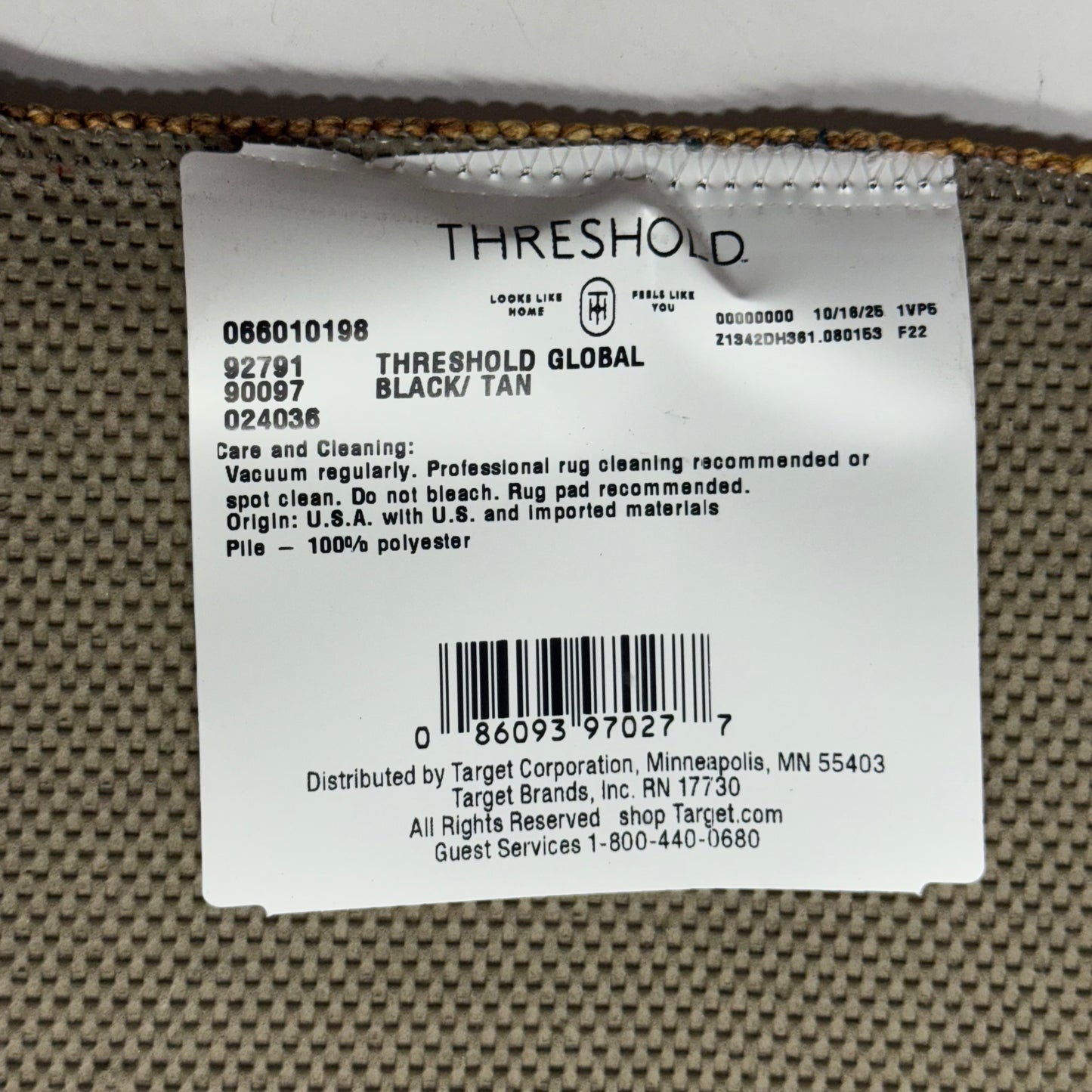 THRESHOLD Global Rug Sz 24" x 36" Black/Tan