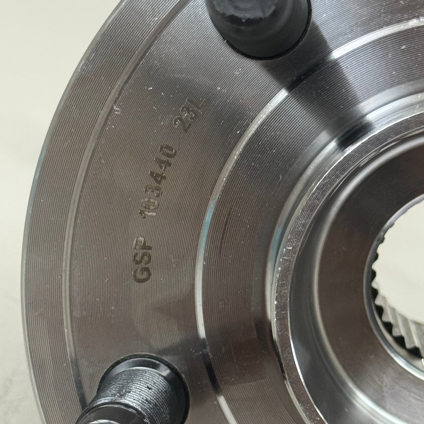 GSP Wheel Bearing & Hub Assembly Replacement Part For Chevy & GMC 103440