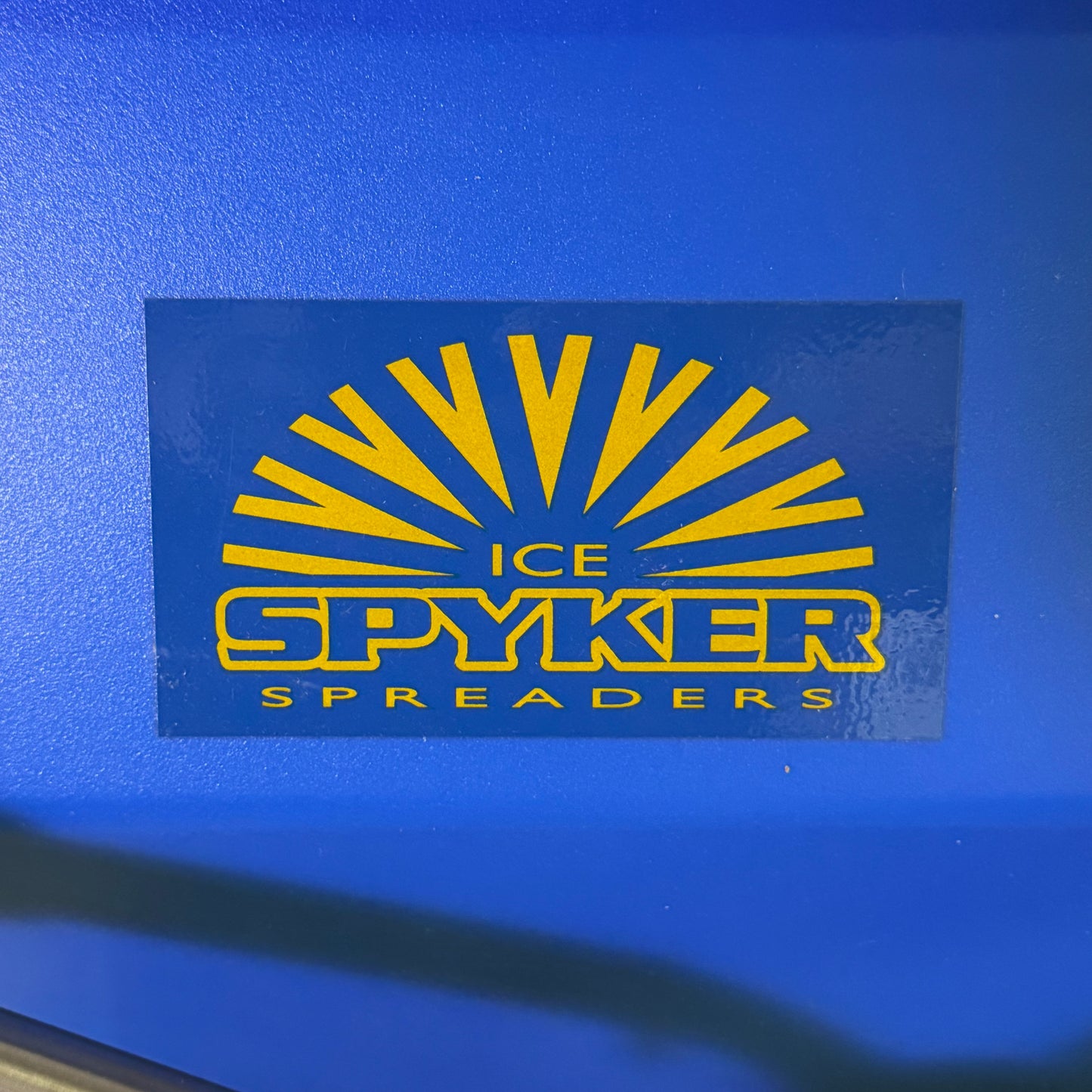 SPYKER Ergo-pro Ice Melt Winter Spreader 100-lb SPY100-2S