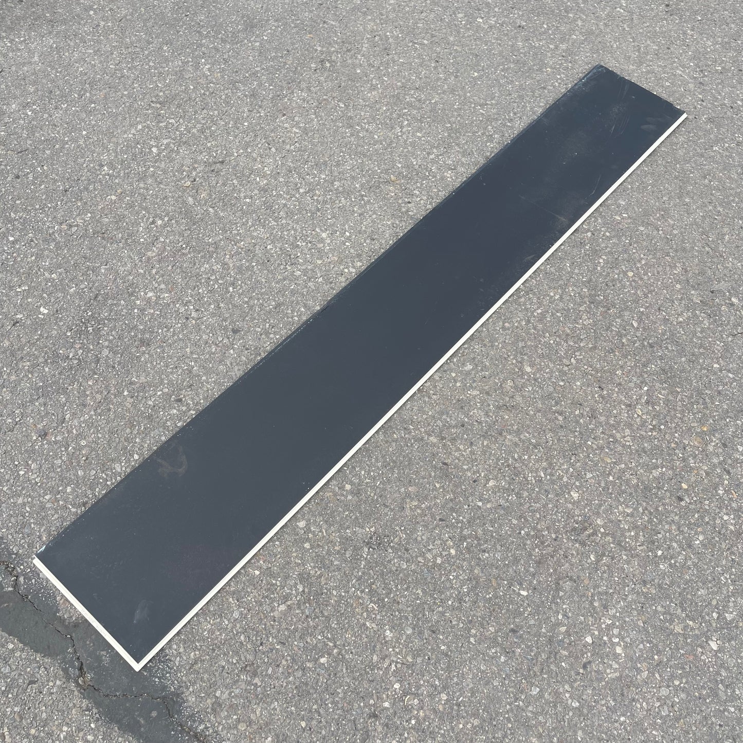 Z@ Pallet of NDURE Flooring Platinum Plus Series 60”x9” planks (AS-IS)