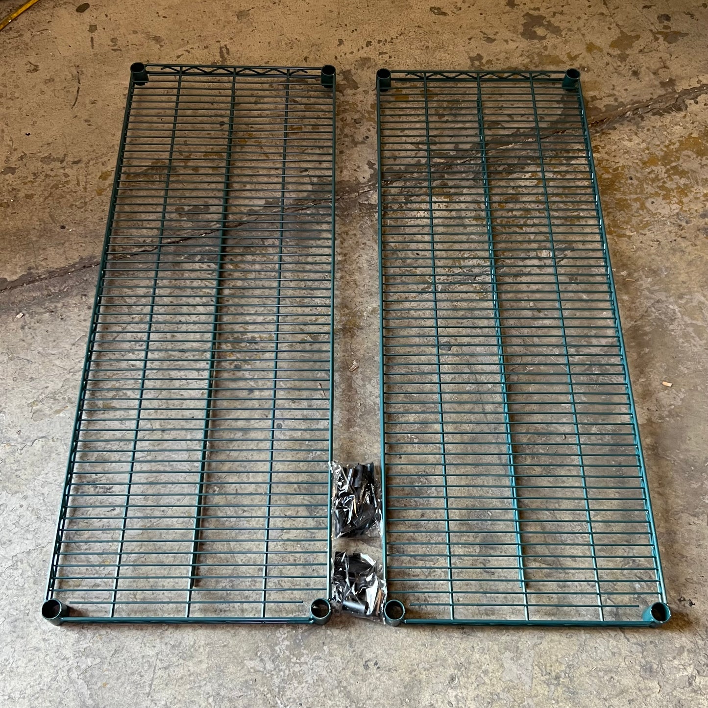 ZA@ Pallet of REGENCY Epoxy Wire Shelf