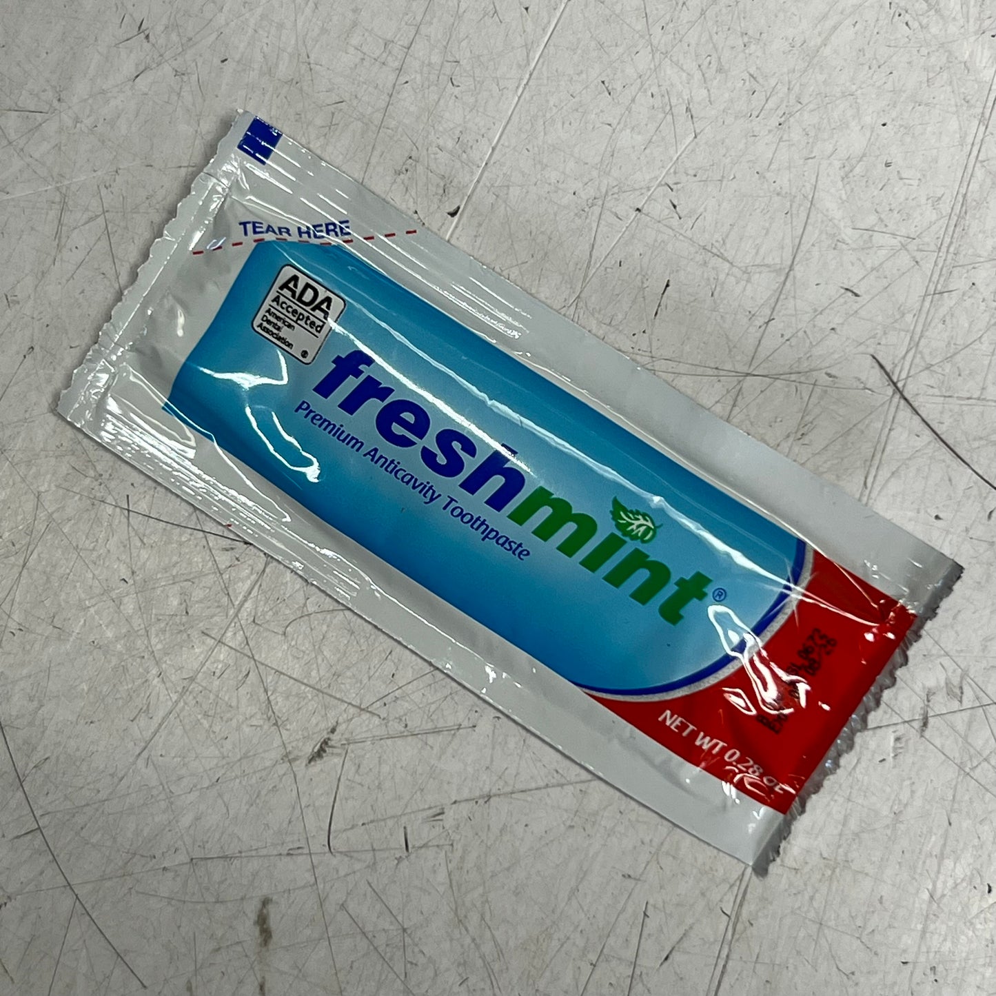 ZA@ FRESHMINT (250 PACK) Premium Anticavity Toothpaste TPADAP250 BB 08/26