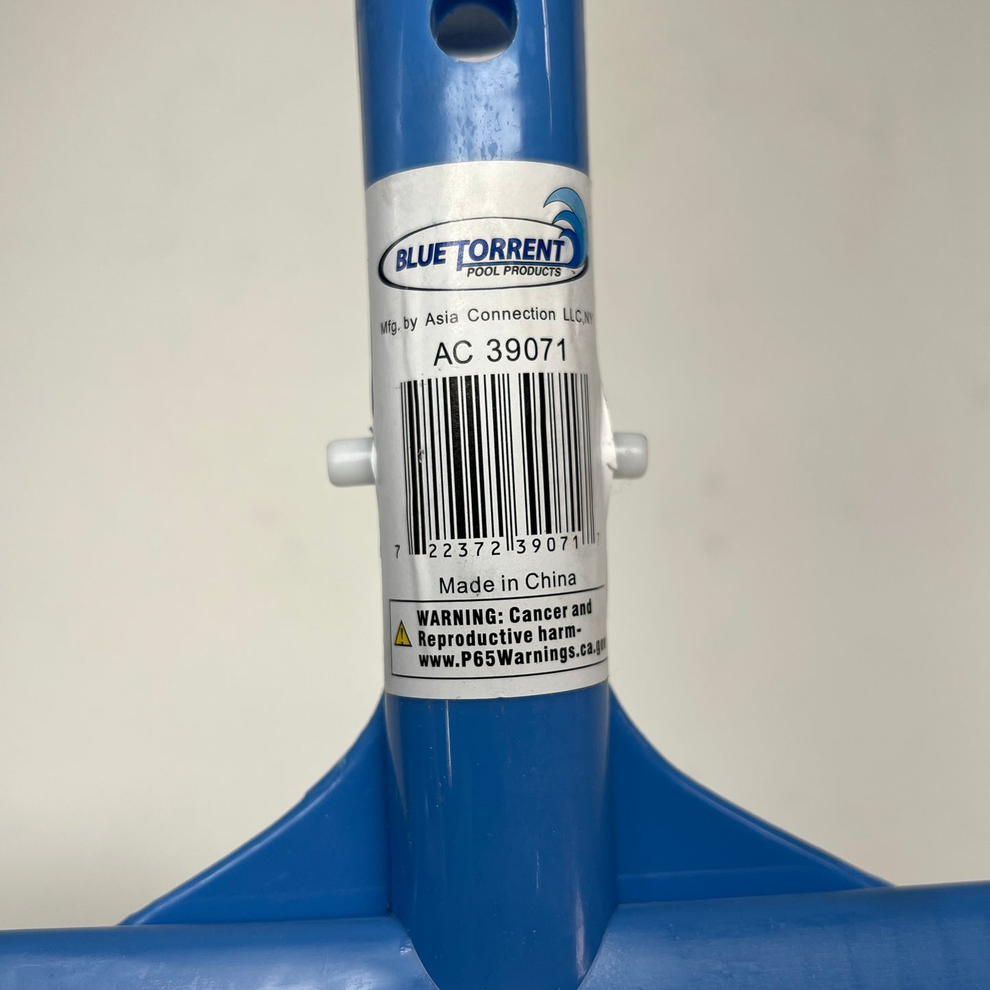 BLUE TORRENT Swimming Pool Wall Brush For Pool & Spa Cleaning 18" Blue AC39071