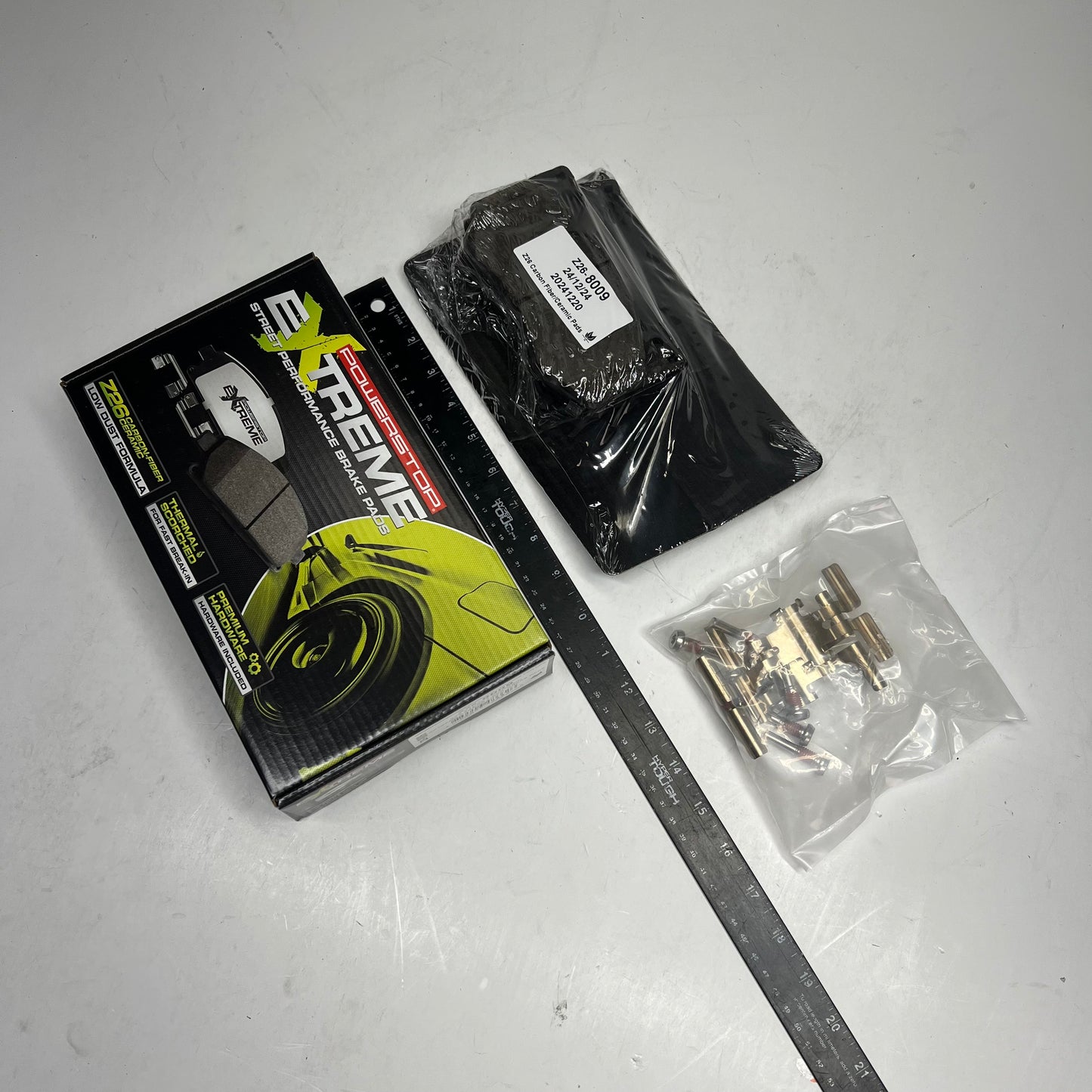 POWER STOP Street Performance Carbon Fiber Ceramic Brake Pads Z26-8009