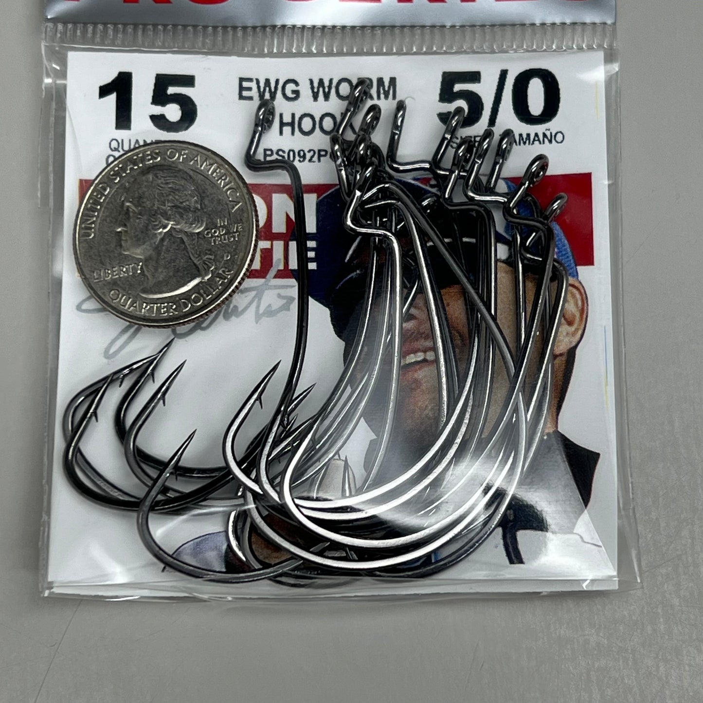 EAGLE CLAW (5 PACK) Round Bend EWG Worm Hook Platinum Blk #5/0 15pc LPS092PG-5/0