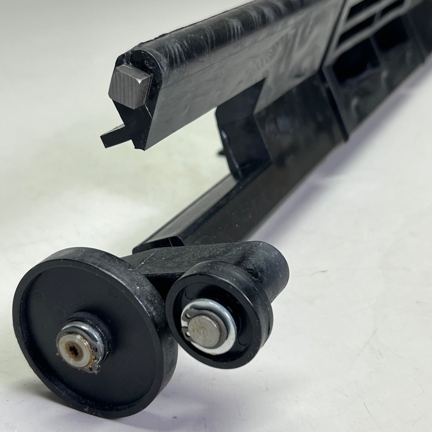 ROUND ONE SOUTHRIDGE (2 boxes/10 Pcs) Tension Rod Assy Sz 44”-53”L