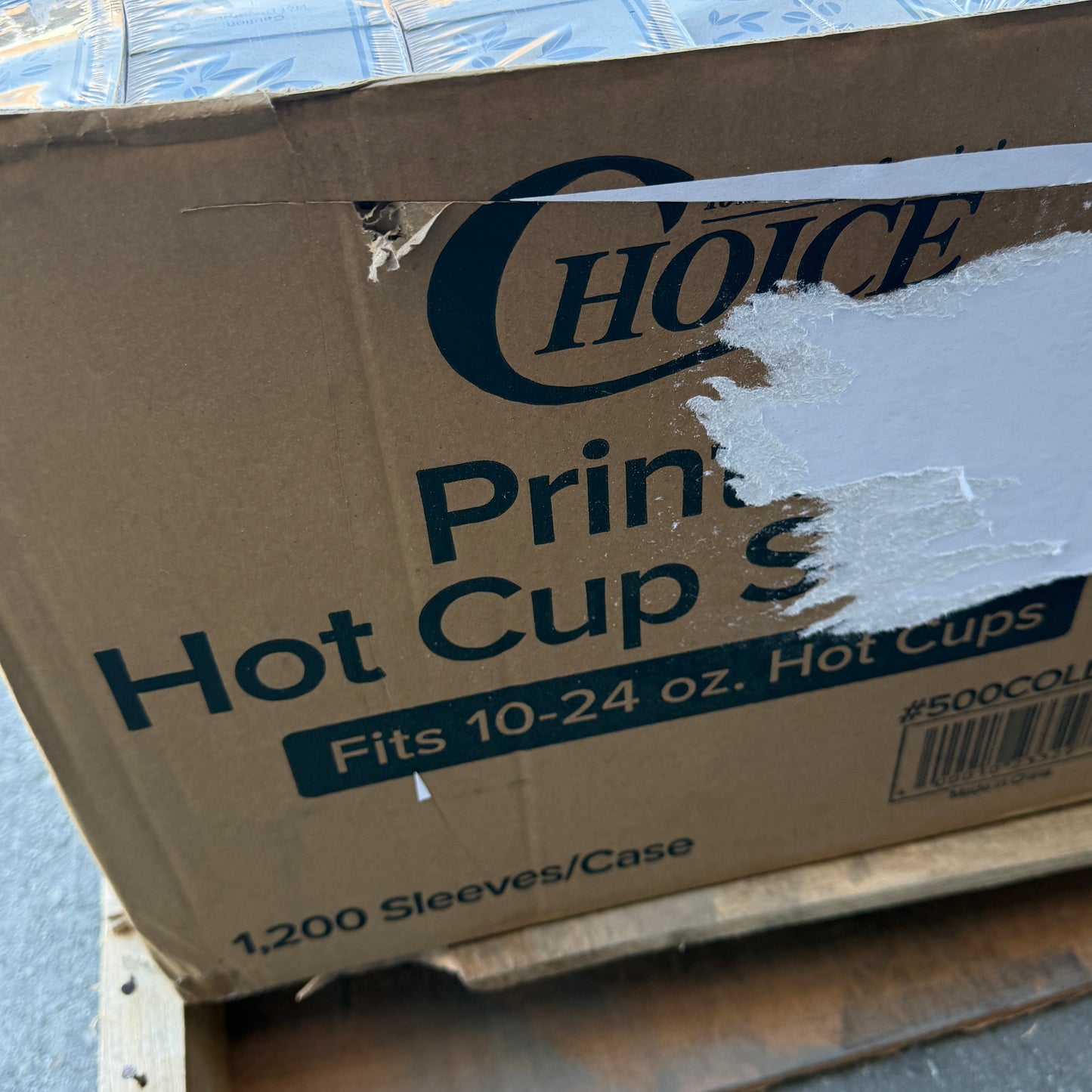 ZA@ Pallet of MIXED Paper Cups, Brackets, Fenders, Mate, Plumbing Parts, Hot Cup Sleeves, Bike Fender, & MORE! (AS-IS)