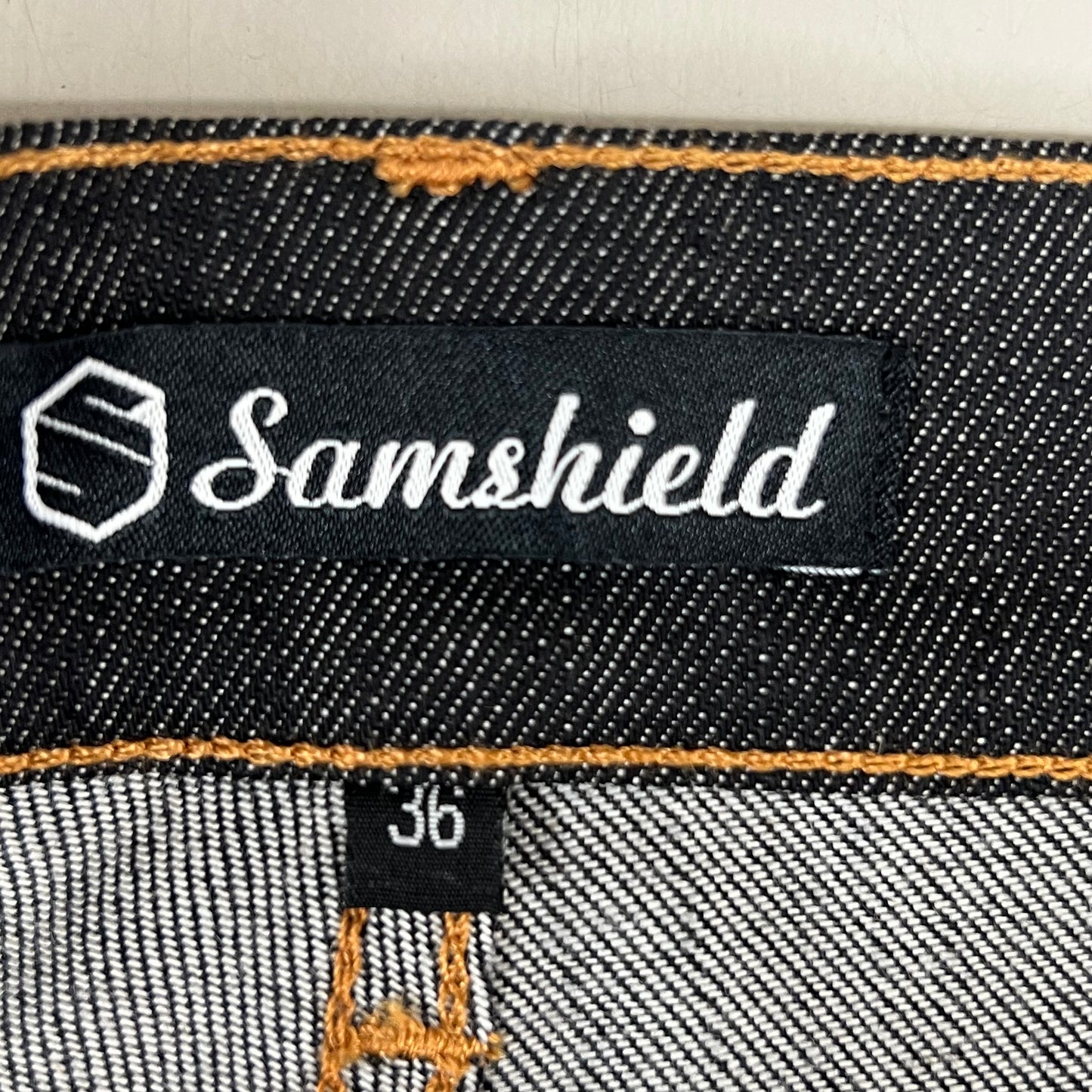 SAMSHIELD Swarovski Crystal Engraved Jeans Women's Sz US 26, UK 8, 36 Black Denim