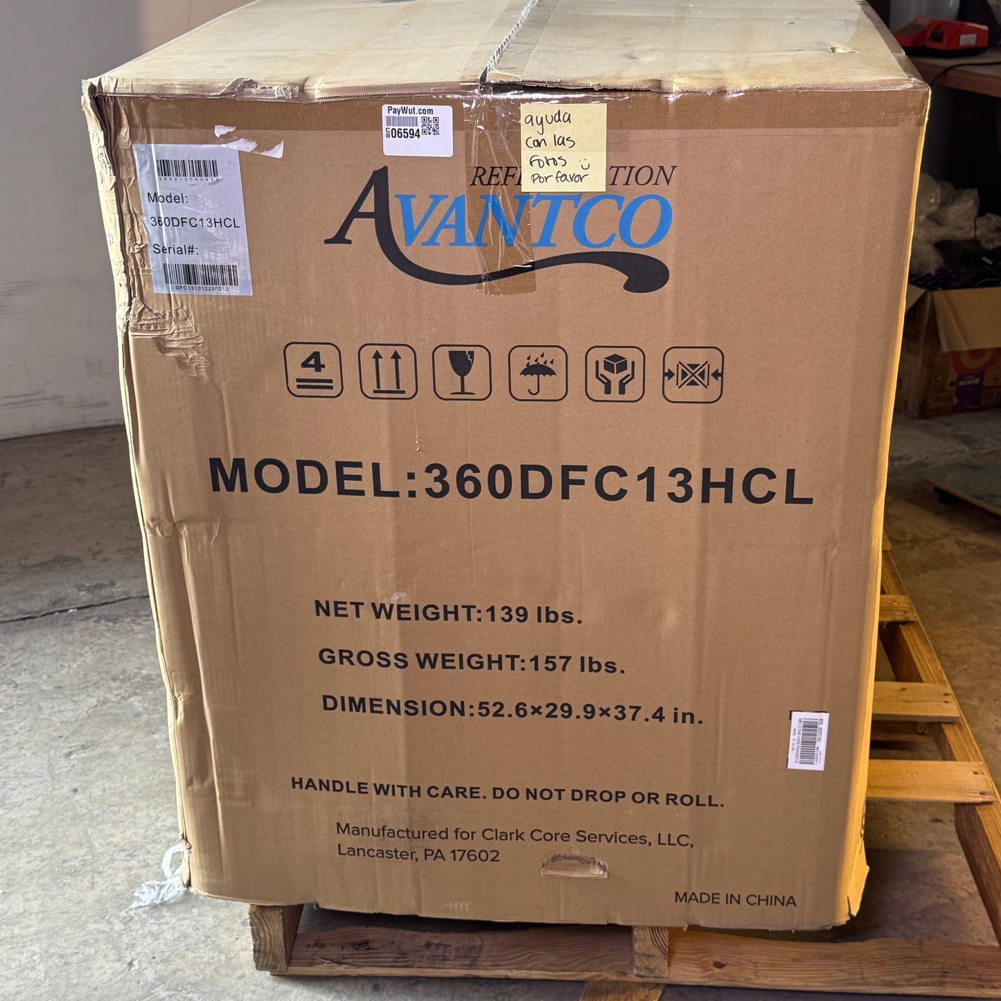 AVANTCO Customizable Curved Top Display Freezer 49-5/8" DFC13-|HCL (As-Is)