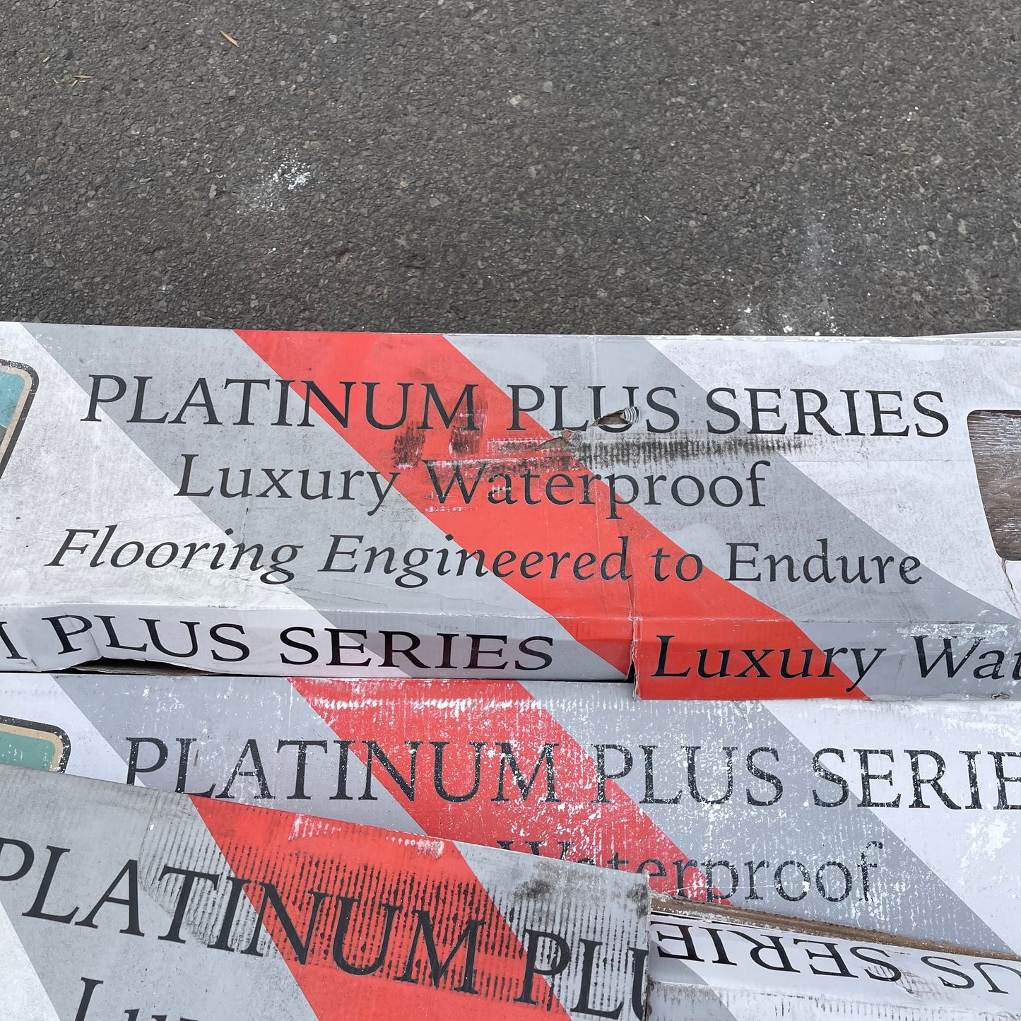 Z@ Pallet of NDURE Flooring Platinum Plus Series 60”x9” planks (AS-IS)