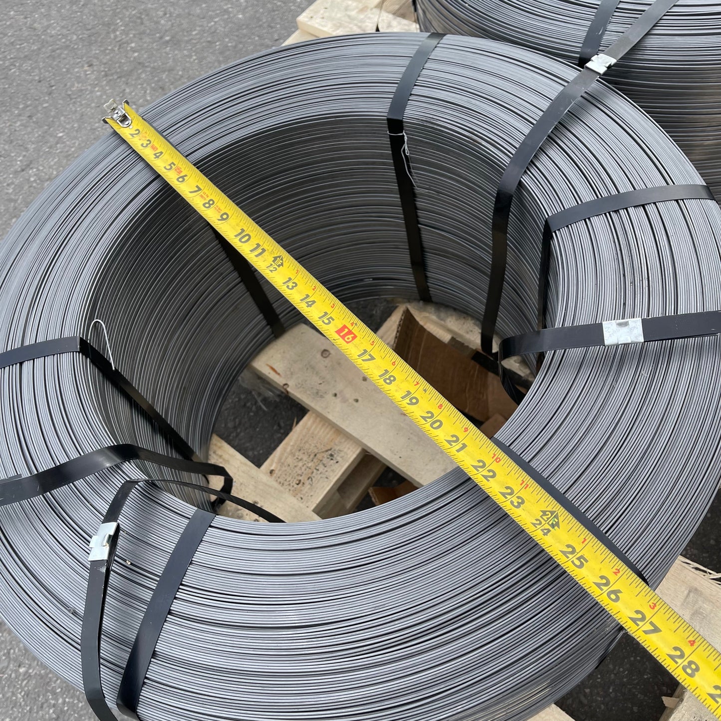 ZA@ Pallet of NS Metal Stamping/banding Grey (AS-IS)