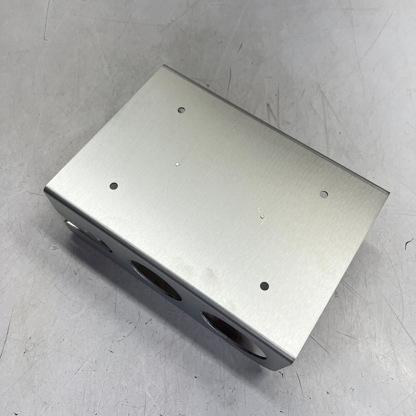 PIT POSSE Grease Gun Caddy Pre Drilled Mounting Holes W/ Hardware Silver PTM-572