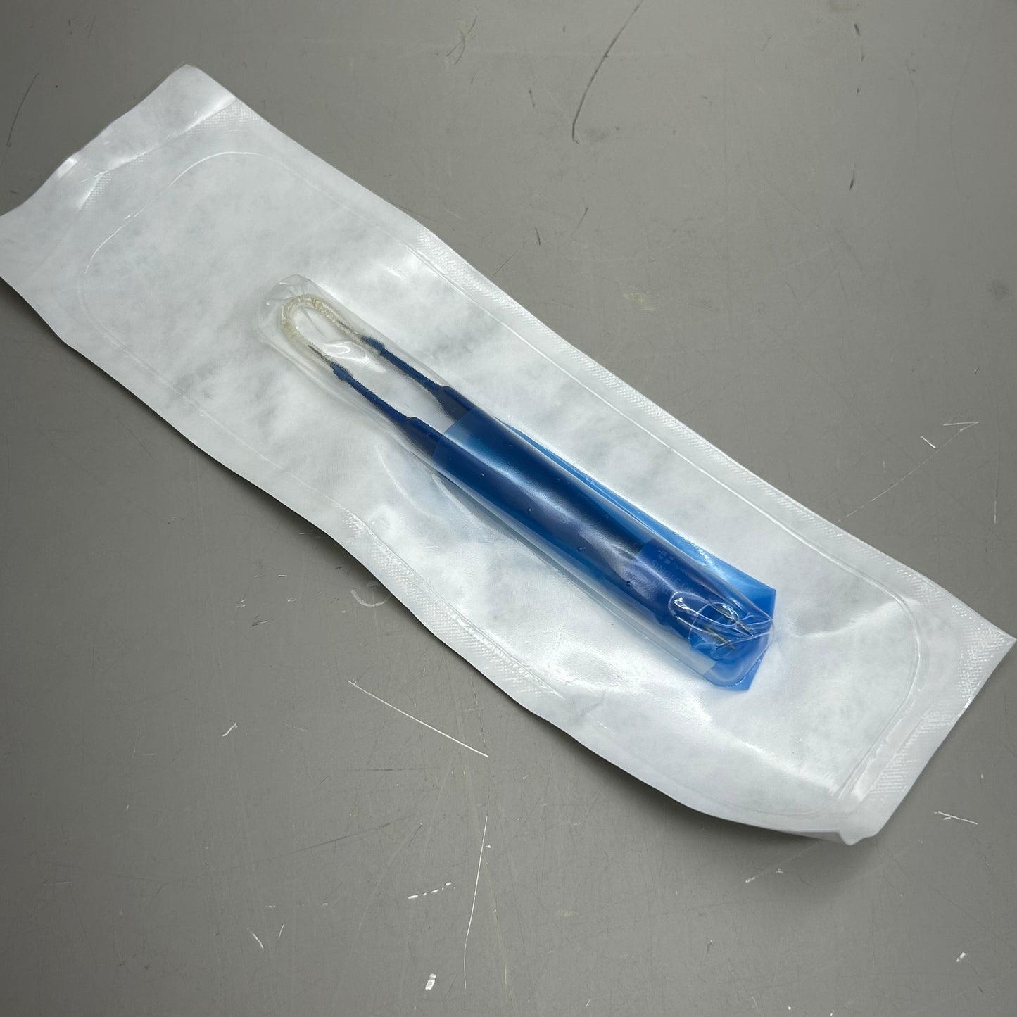 SYMMETRY OLSEN Insulated Bayonet Smooth Tip Forcep 4.5" Blue 20-1060I