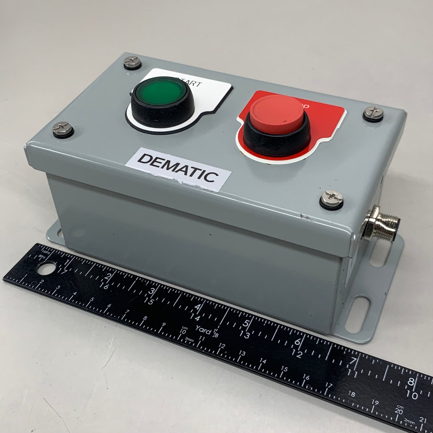 DEMATIC Enclosed Industrial Control Panel Start/Stop 7" x 3.5" Grey F75137164