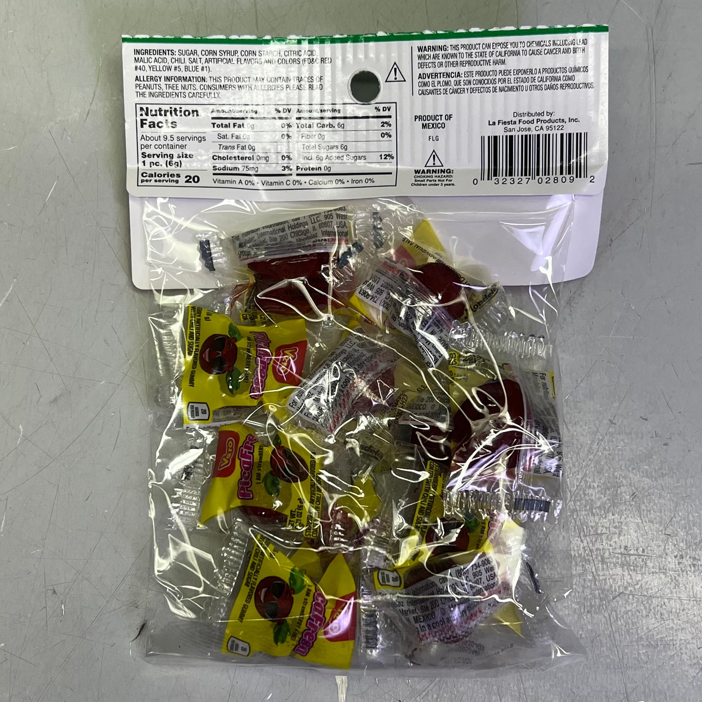 LA FIESTA (12 PACK, 11 PIECES PER PACKAGE) Pica Fresa Strawberry Gummies 2 oz