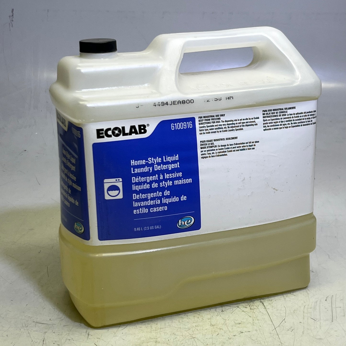 ECOLAB Home Style Liquid Laundry Soap Detergent 9.46 L/2.5 Gal. 6100916