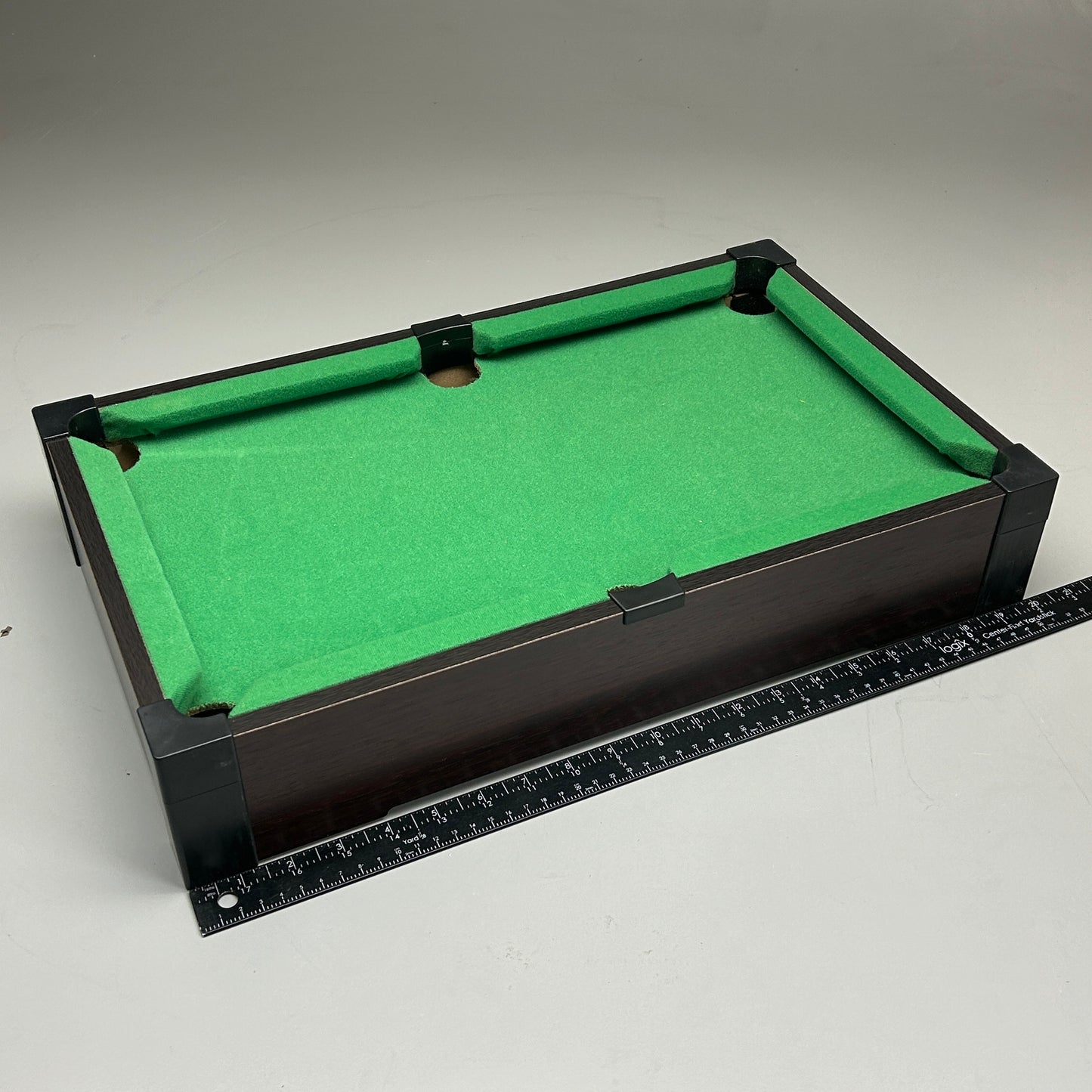 DAVE & BUSTER'S Miniature Pool Table 20 inch Billiards 14326 (New)