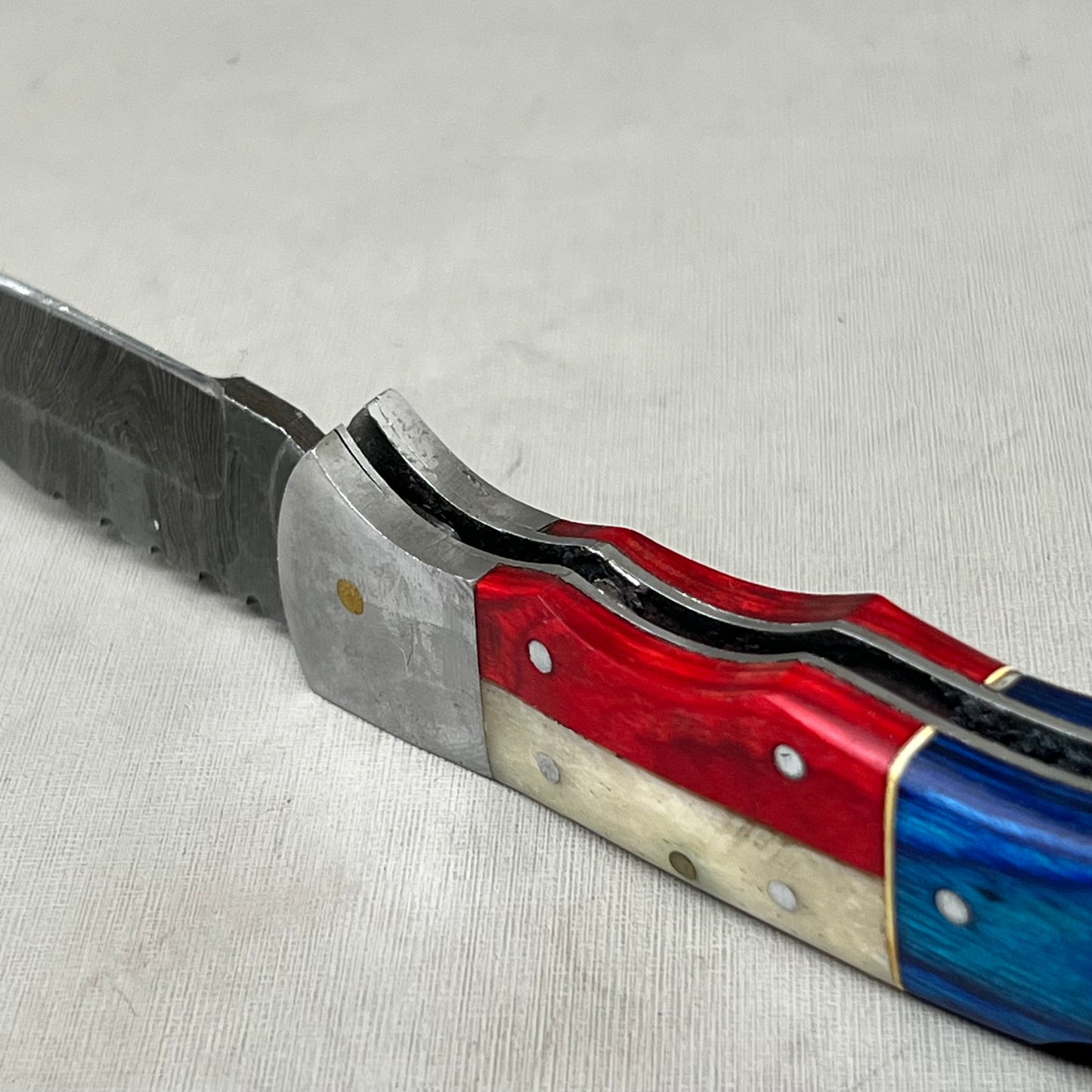XROSSROADS Damascus Folding Pocket Knife(Locking) W/Sheath 6.5" Red/White/Blue
