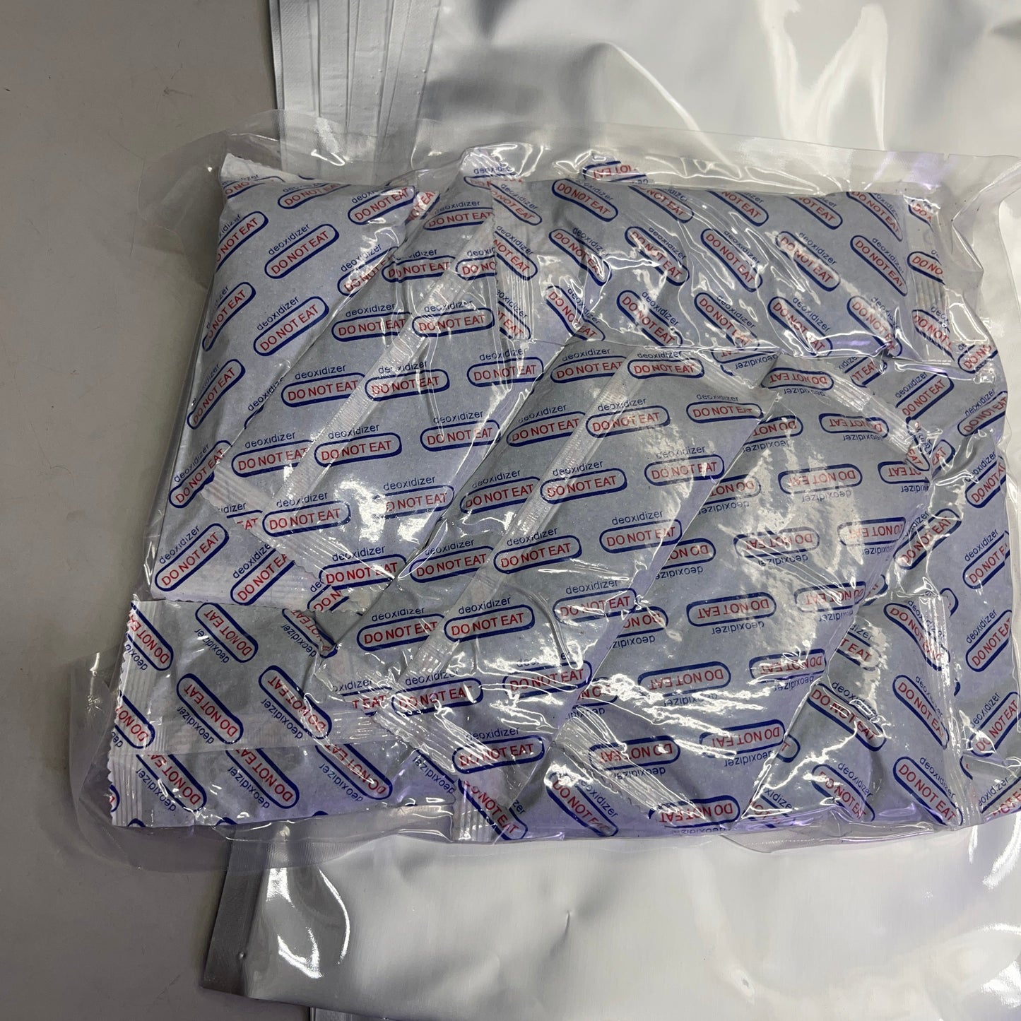 ZA@ 20 PACK! (2 Sizes: 10 of Each) Silver Foil Food Sealing Bags w/ Moisture Packs Sz 20”Wx30”L & 13”Wx18”L B