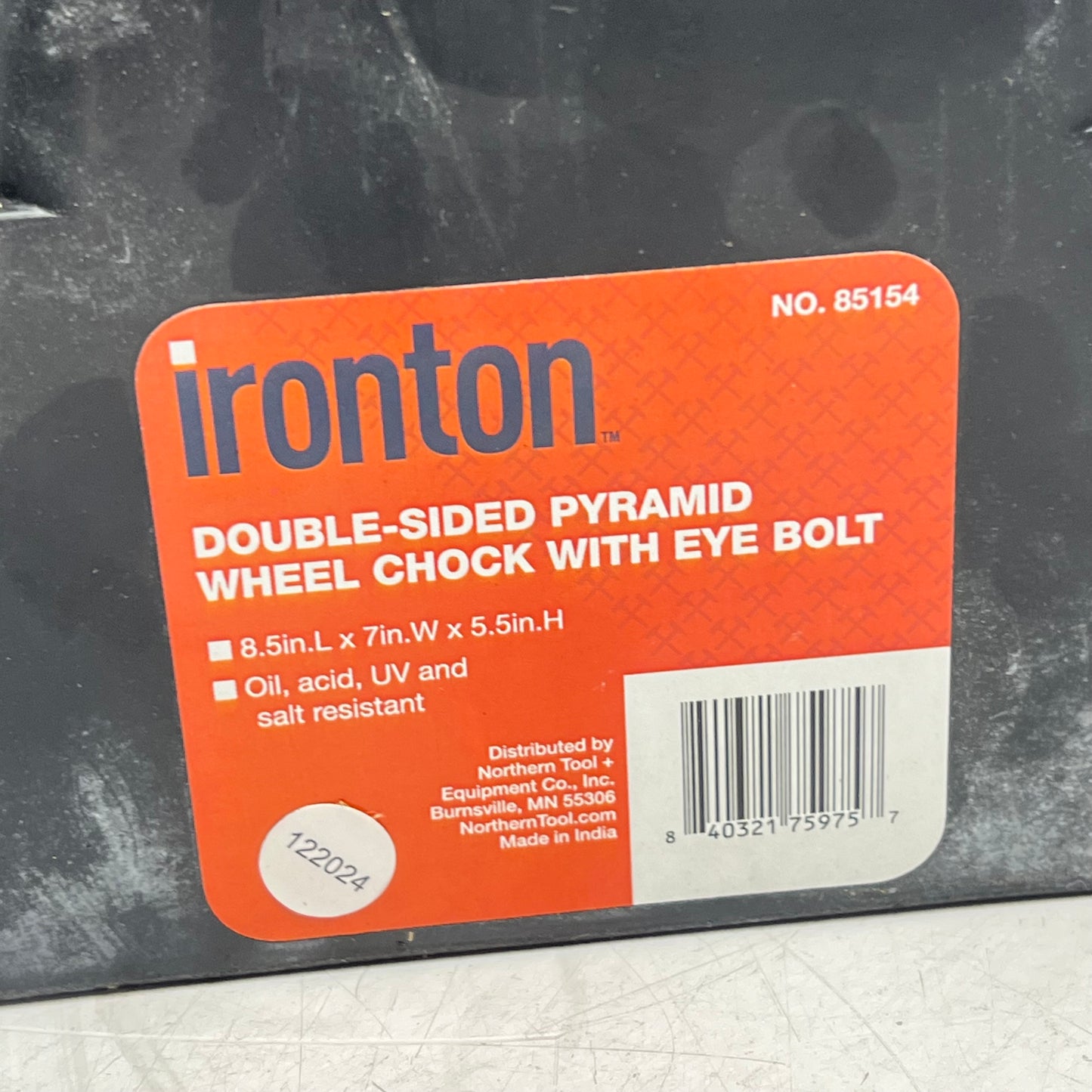 ZA@ IRONTON (2 PACK, 7lbs EACH) Double Sided Pyramid Wheel Chock W/ Eye Bolt Black 85154