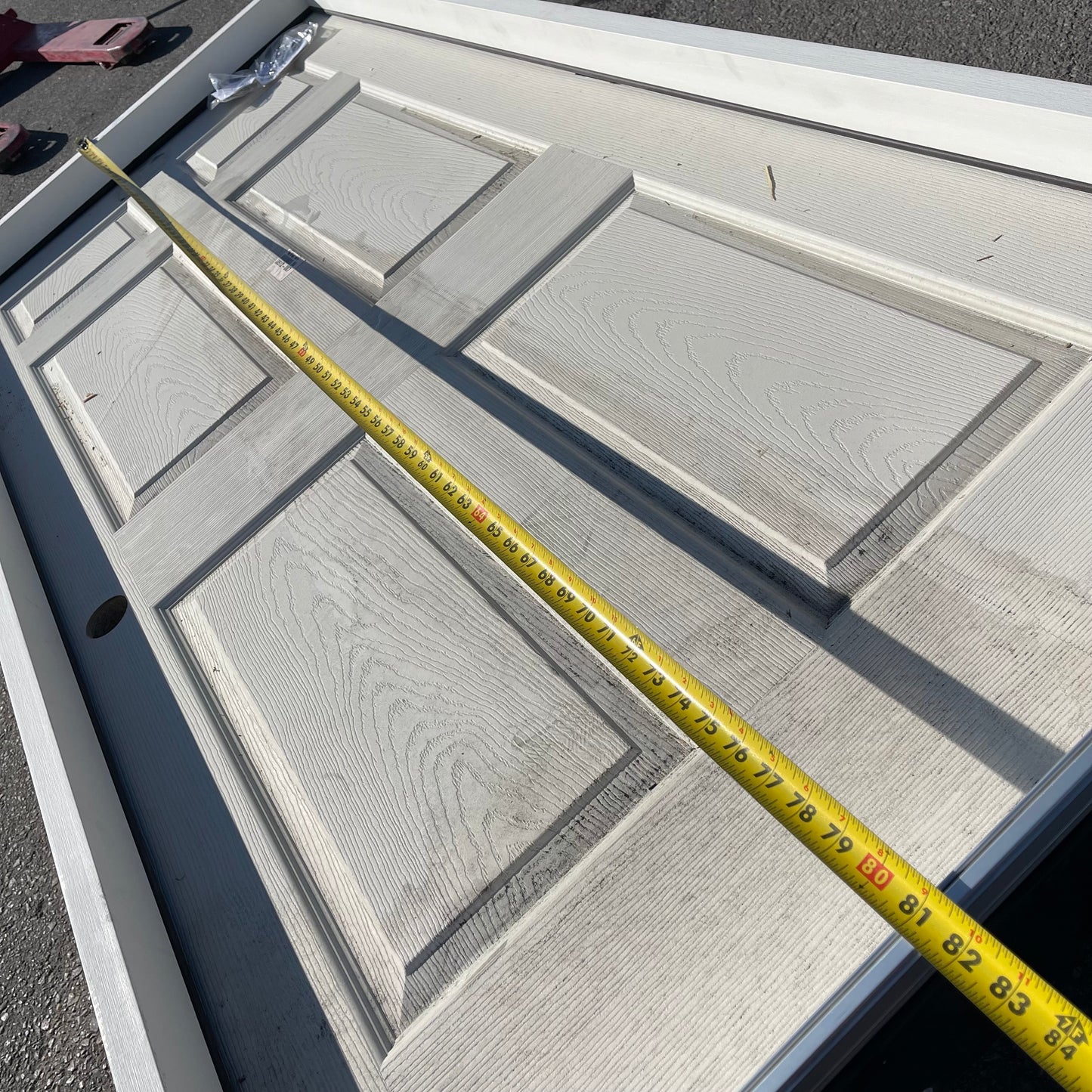 ZA@ Pallet of STEVES Exterior Door 82”x37” White (AS-IS)