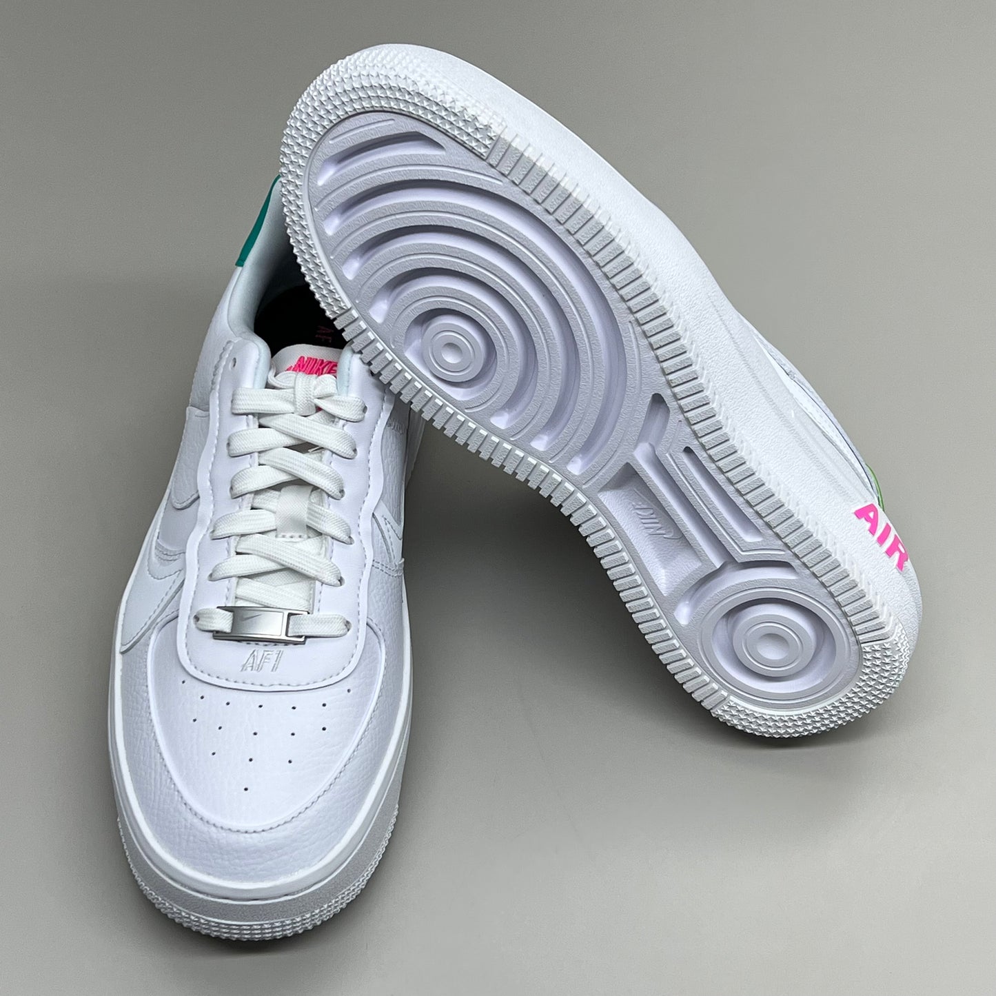 NIKE Air Force 1 PLT.AF.ORM Tapered Toe Sz Women's 9 White/Pink/Blue FN7180-100