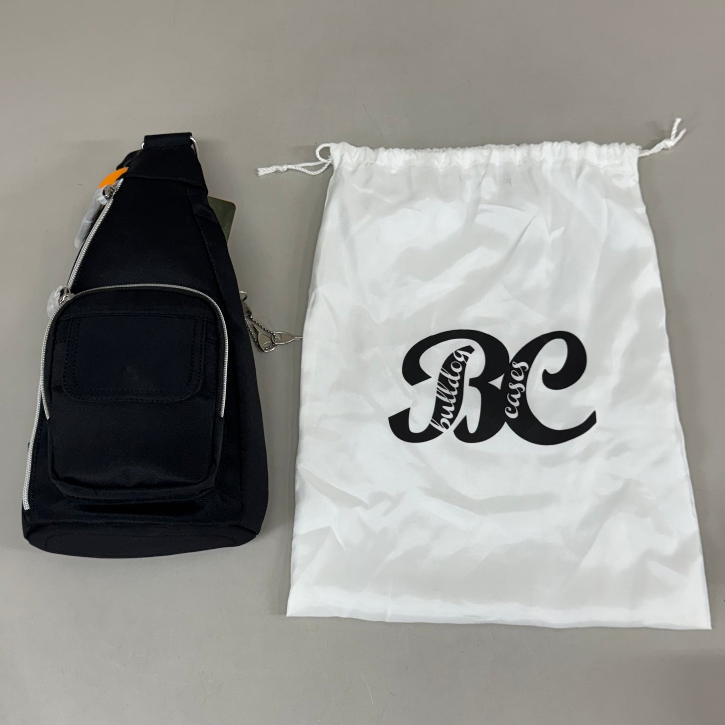 BULLDOG CASES Sling Bag W/ Gun Holster 14"x7"x5" Black