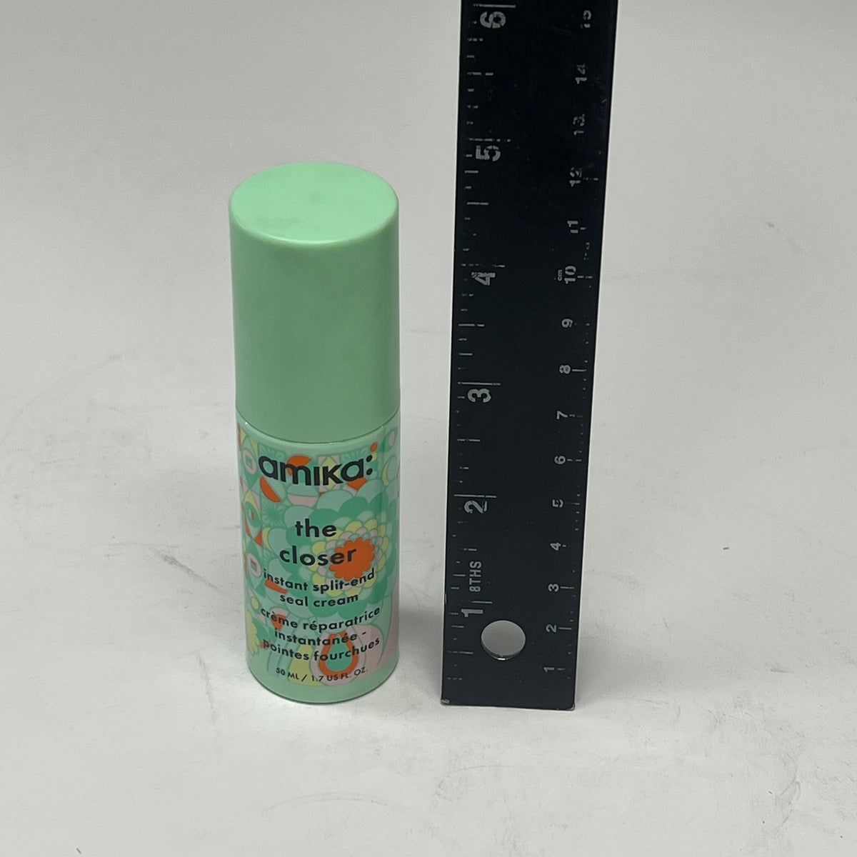 AMIKA The Closer Instant Split End Seal Cream Smooths + Eliminates  1.7 fl oz