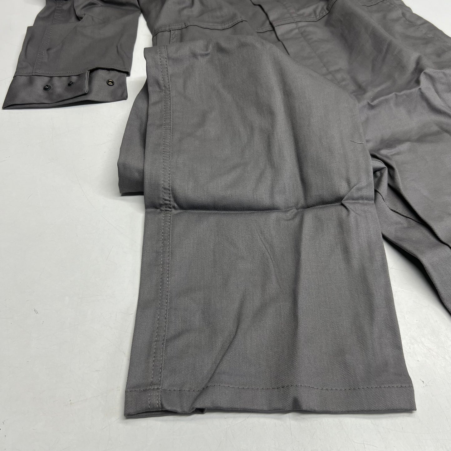 PORTWEST Bizflame 88/12 Classic FR Coveralls Sz Small, Grey UFR87