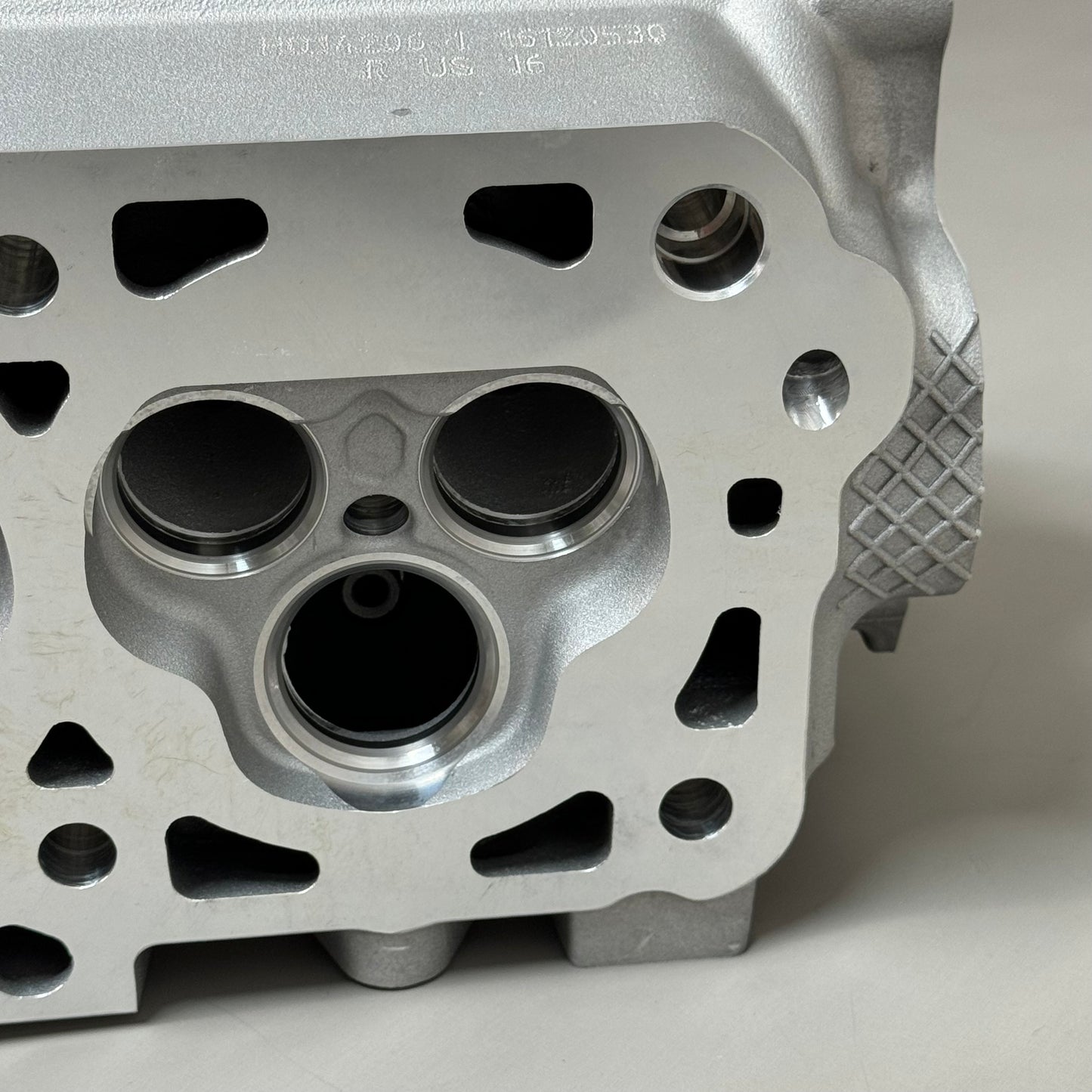 ZA@ AEP Timing Cover 1 Piece 8567514