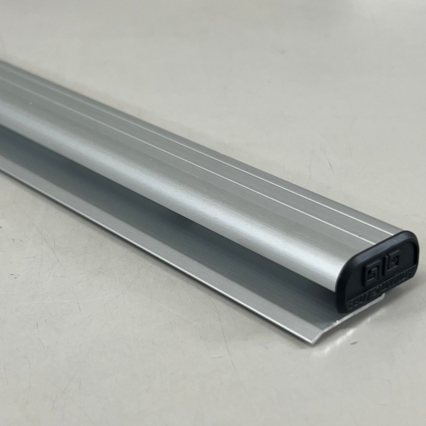 ADVANTUS Grip-A-Strip Display Rail 36x1.5 Aluminum Finish 091141020057