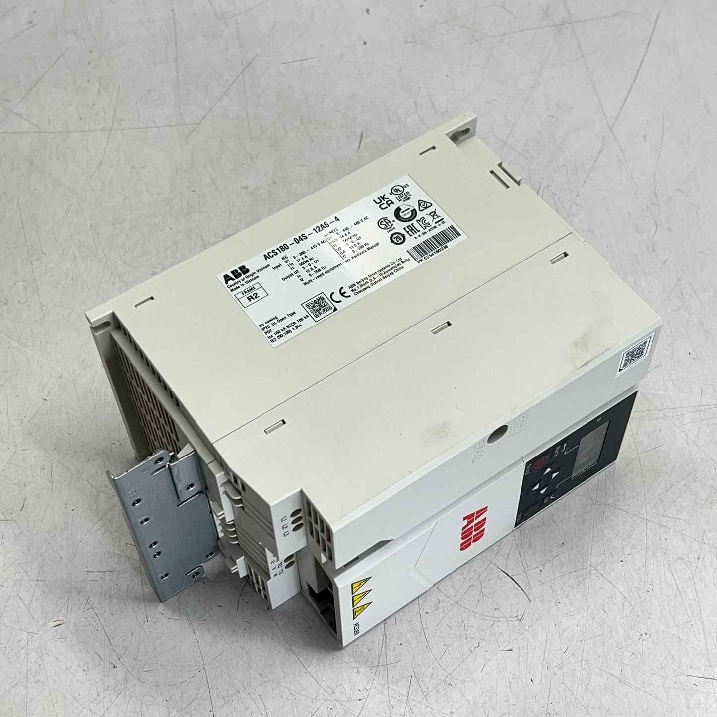 ABB Lv Ac Machinery Drive Module Iec 5.5W 12.6A 400 V White ACS180-04S-12A6-4