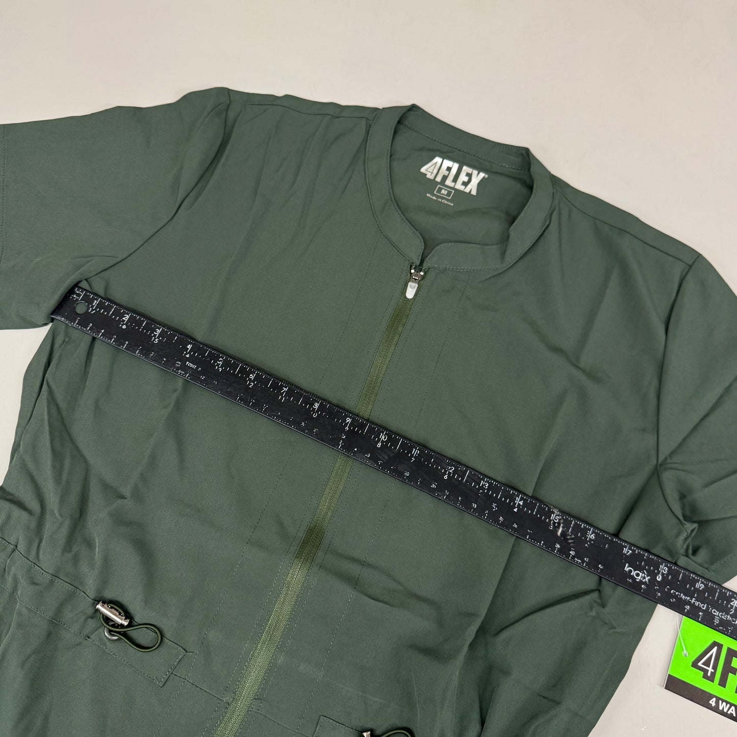 GREEN TOWN 4 Flex Scrubs Jumpsuit Cinch In Waist Women's Sz M Olive GFX-023AST