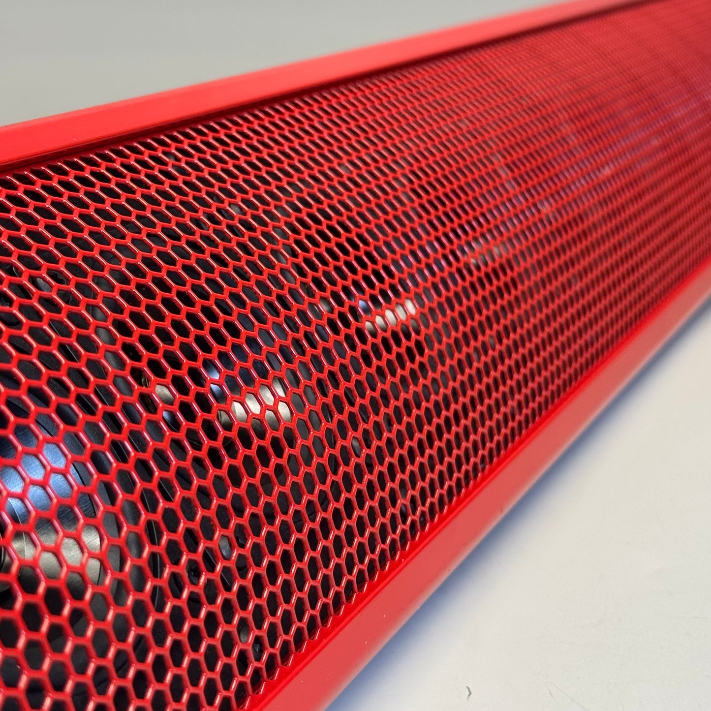 ZA@ HYPERSPIKE LineWave Indoor/Outdoor Speaker 90243A-801-0X-L Sz 46”Lx3.5”W (New Other)