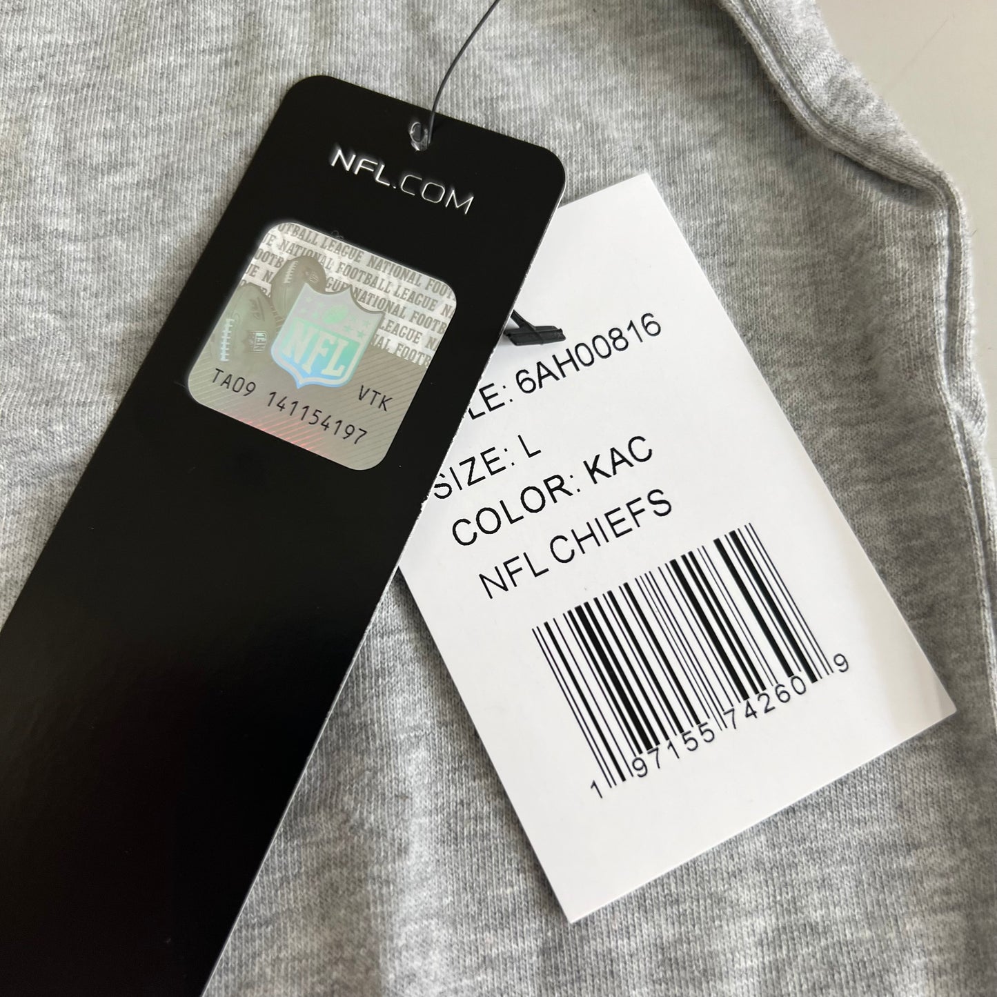 NFL  Kansas City Chiefs G-lll Sports T-Shirt Men's Sz L Red, Grey, Yellow 6AHOO816