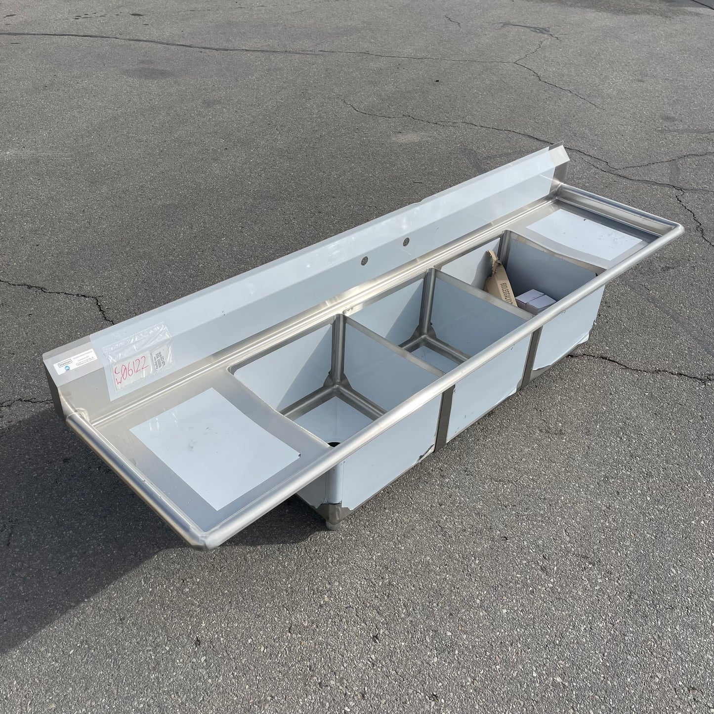 Z@ STEELTON Commercial 3 Compartment Sink 90” 18-gauge Stainless Steel 522CS31818LR (B)
