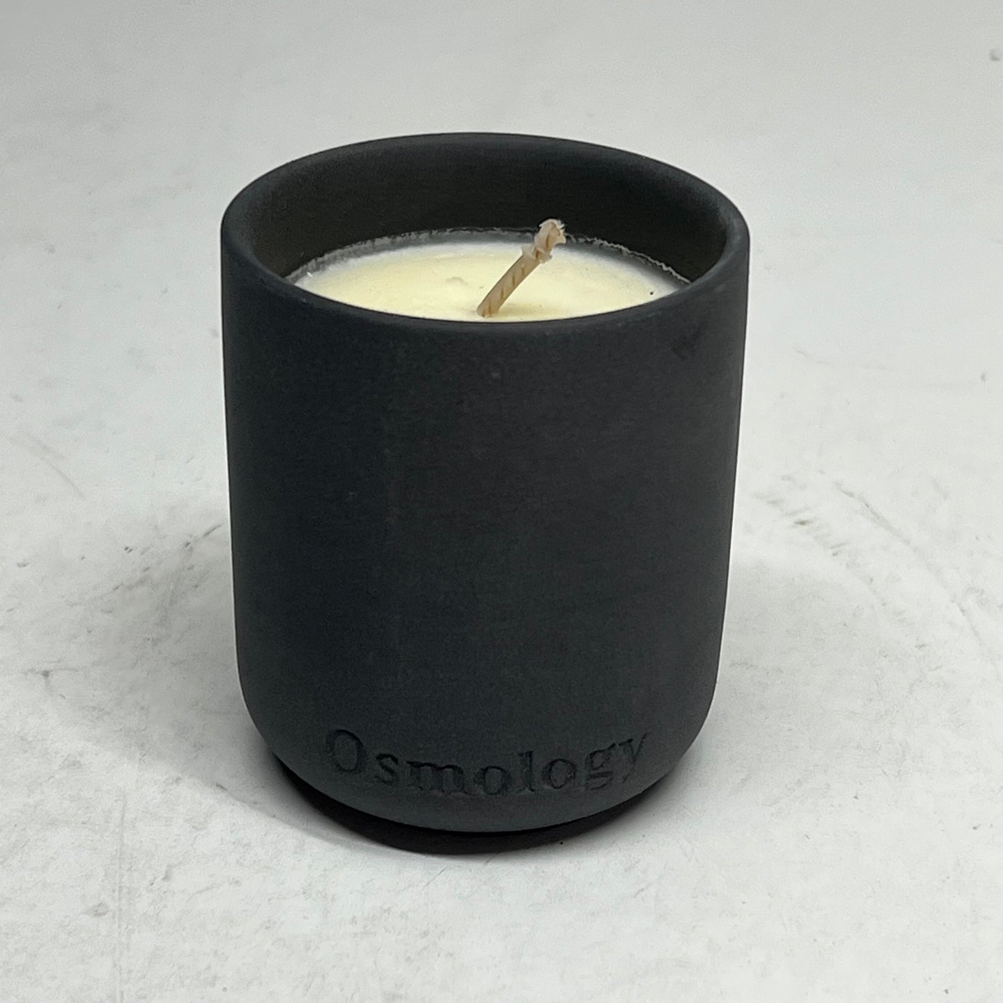OSMOLOGY (2 PACK) Indian Sandalwood Candle 15 hr Burn 2.5 oz Grey OSM0168