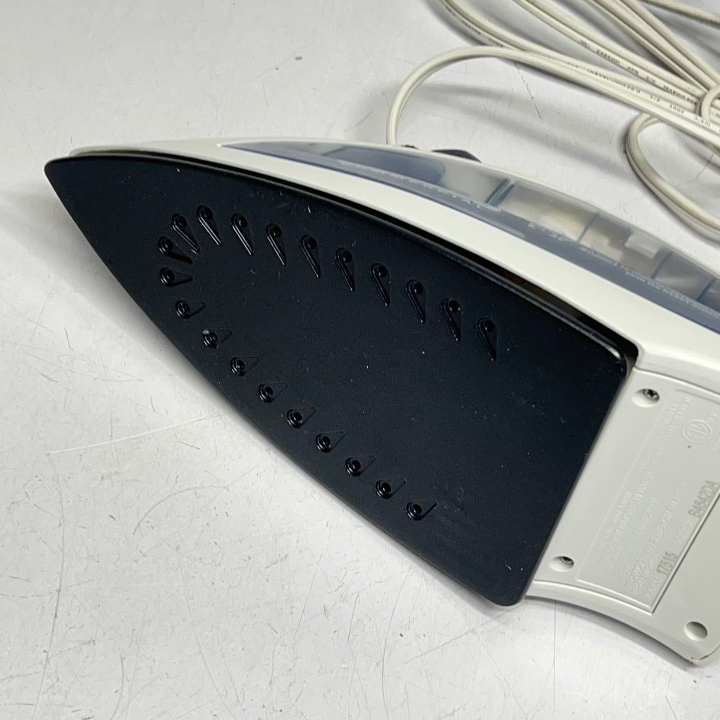 ZA@ PROCTOR SILEX Lightweight Iron 3-way Position Sensing White/Blue (Distressed Packaging)