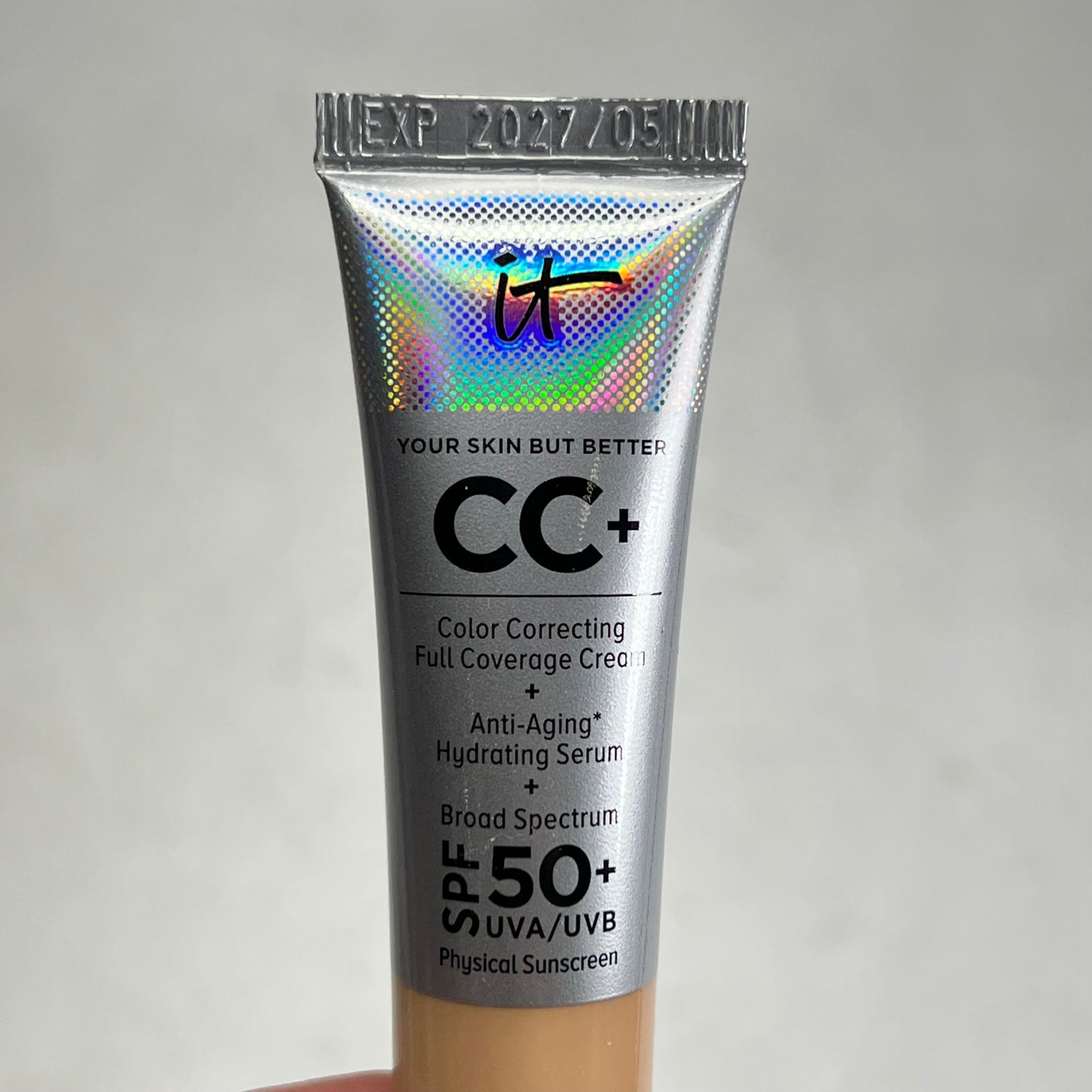 IT COSMETICS Cc+ Full Coverage Correcting Foundation W/ Spf 50+ .406Oz Light Med