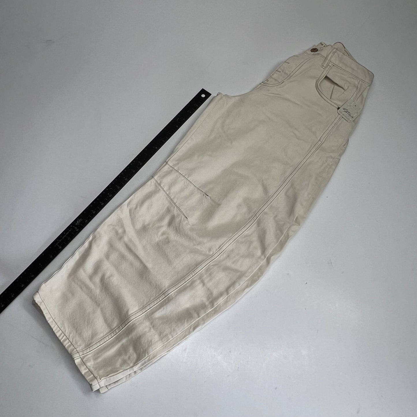 FREE PEOPLE  Good Luck Mid-rise Barrel Jeans  Women's Sz S Milk 82199597