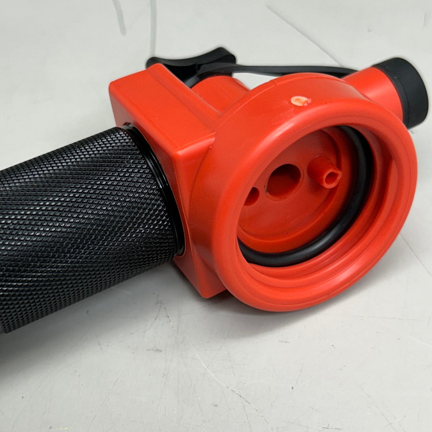 WIX Oil Analysis Pump Red/Black 24290 (As-is Missing Clear tube)