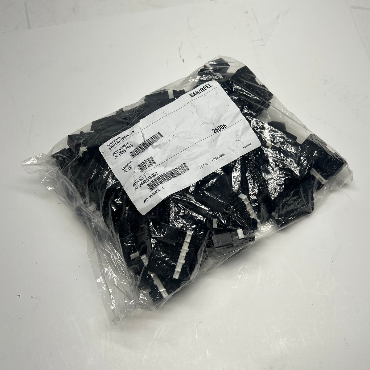 ZA@ SUMITOMO WIRING SYSTEMS  (50 PACK) Vehicle Wiring System Electrical Connector  Black  6098-7966