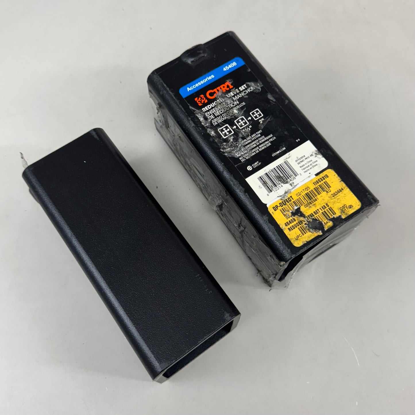 CURT Hitch Tube Receiver Sleeve 7" Overall Length Black 45408 (As-Is )