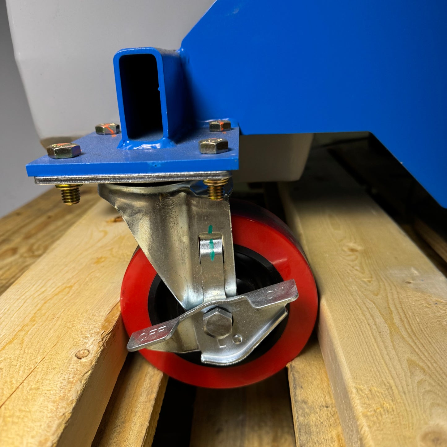 GENIE Lightweight Hand Operated Lift Truck, 400 Lbs. Capacity, Grey & Blue GL-8