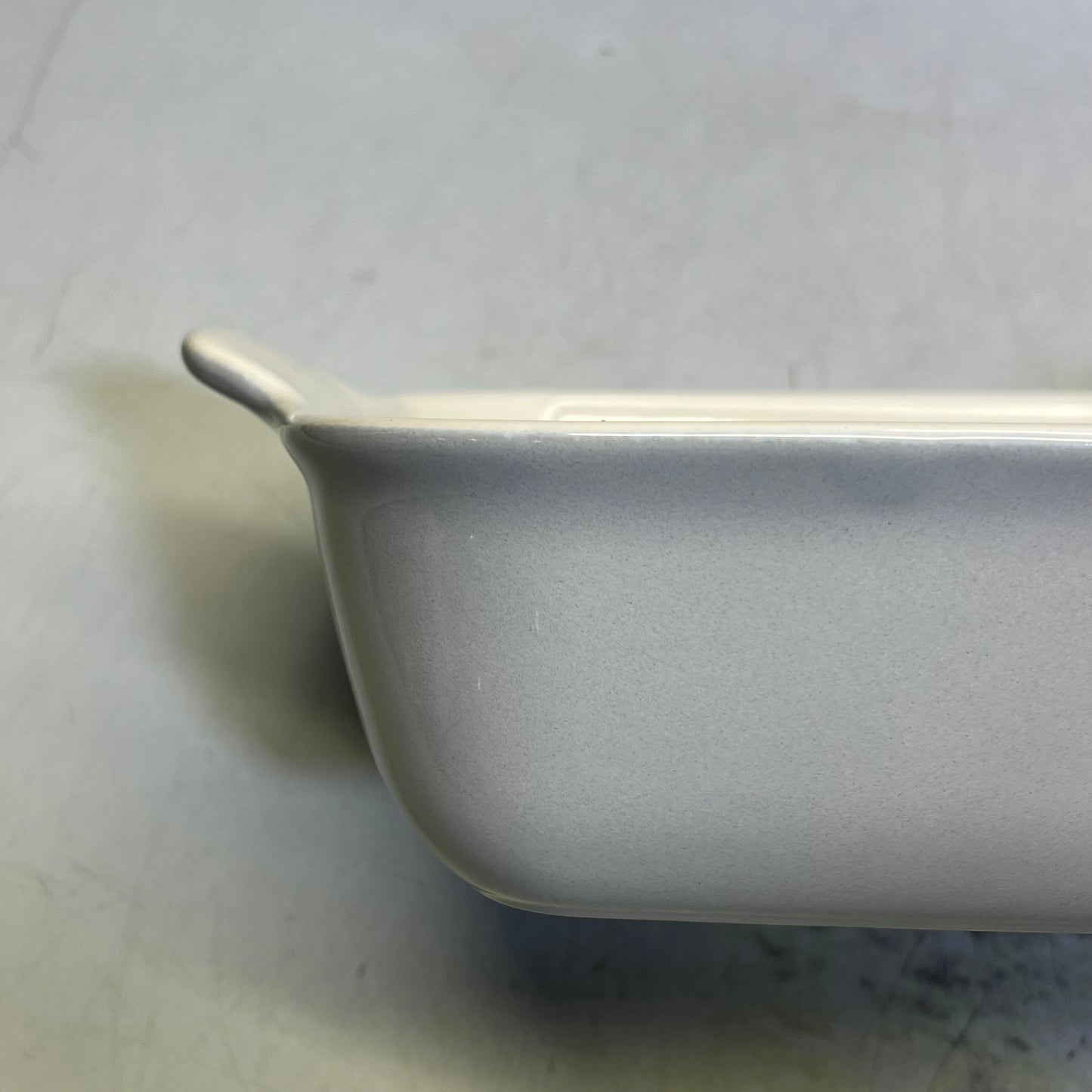 EMILIE HENRY Modern Rectangular Baker 17.75" x 11" x 3" Pearl Grey EH819627