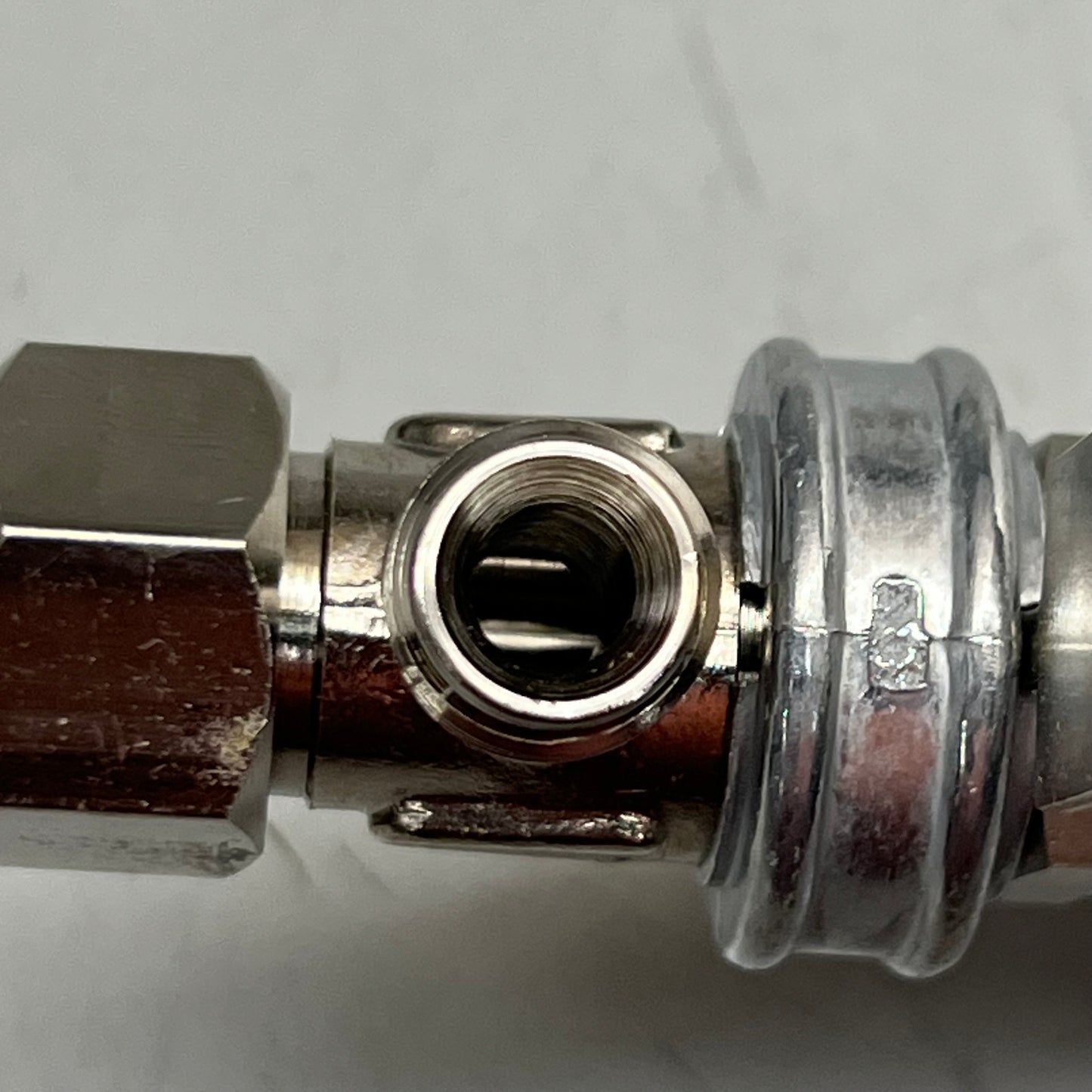 SPRAYING SYSTEMS CO. Spray Gun w/ Shut-Off Silver AA23L-45885-SS GUNJET
