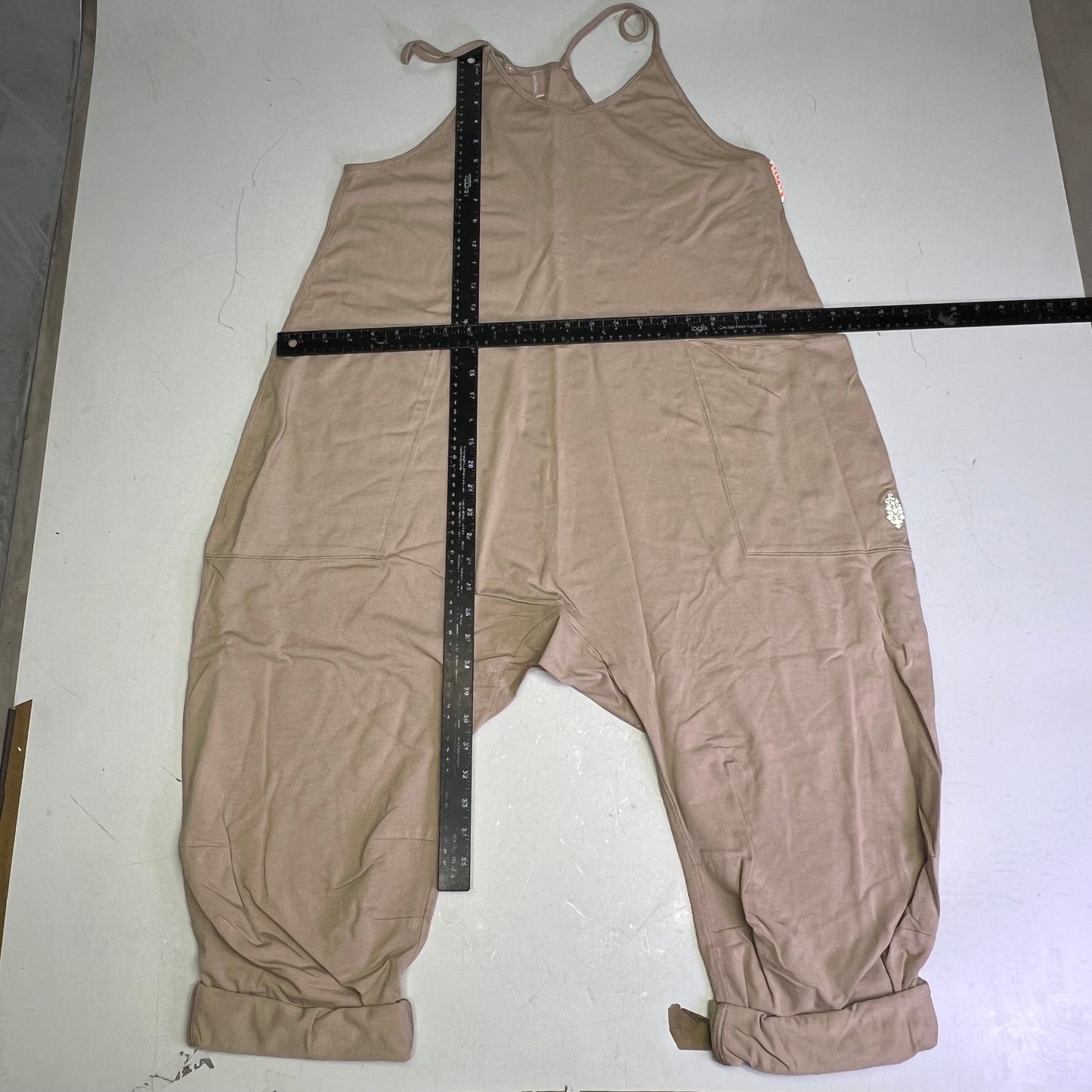 FREE PEOPLE Hot Shot Onesie Relaxed Fit Women's Sz XS Mocha Latte 80029523