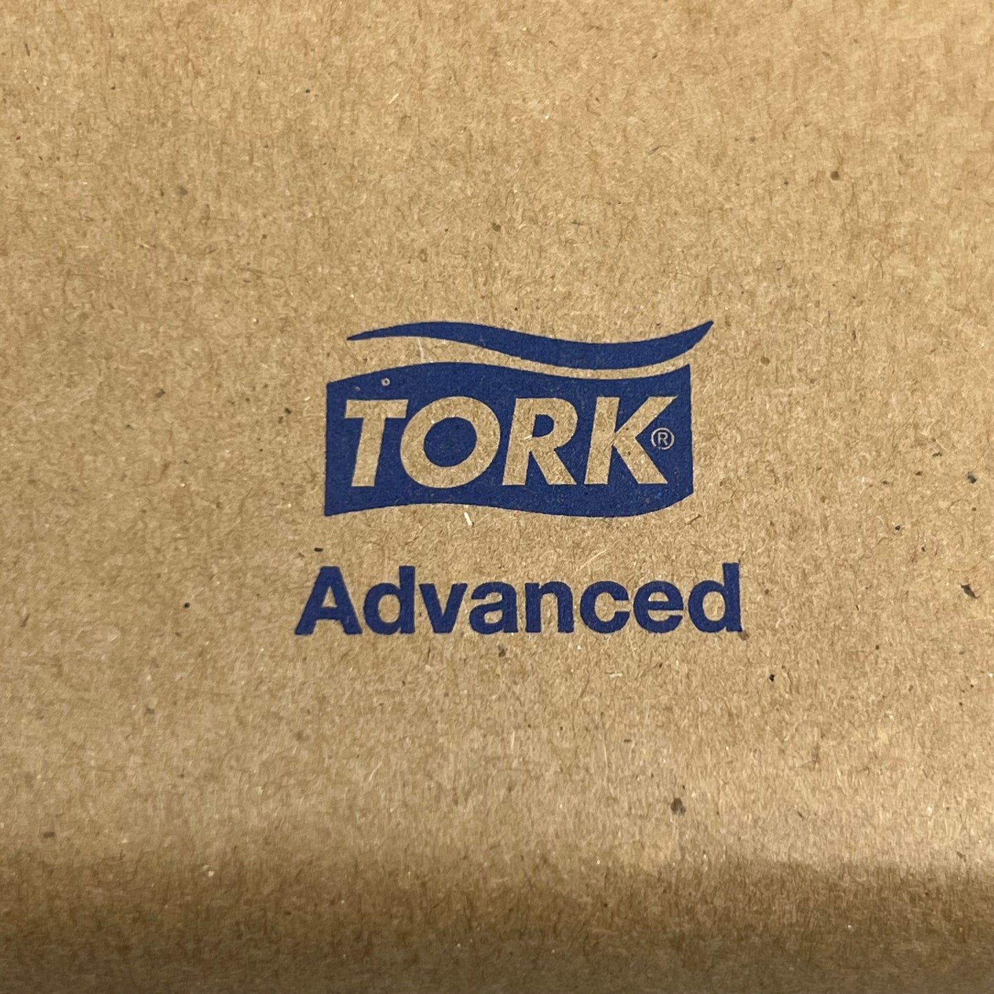 TORK (16 PACK, 250 per pack) Advanced Multifold Hand Towels 9"x9.5" 424824 White